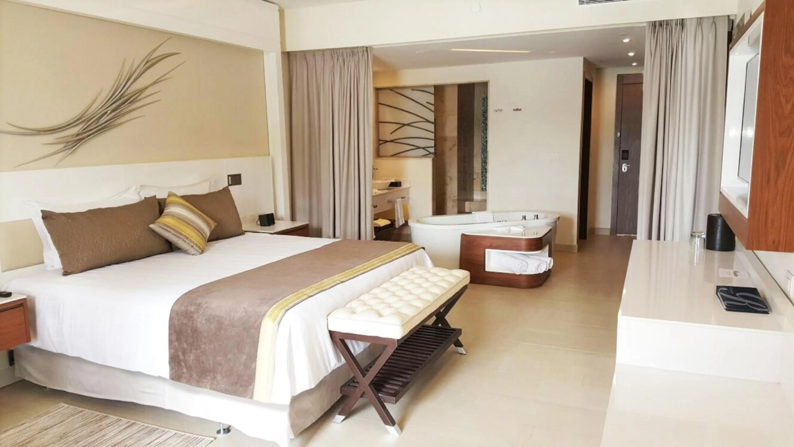 Bedroom, Bed in Royalton Saint Lucia, An Autograph Collection All-Inclusive Resort