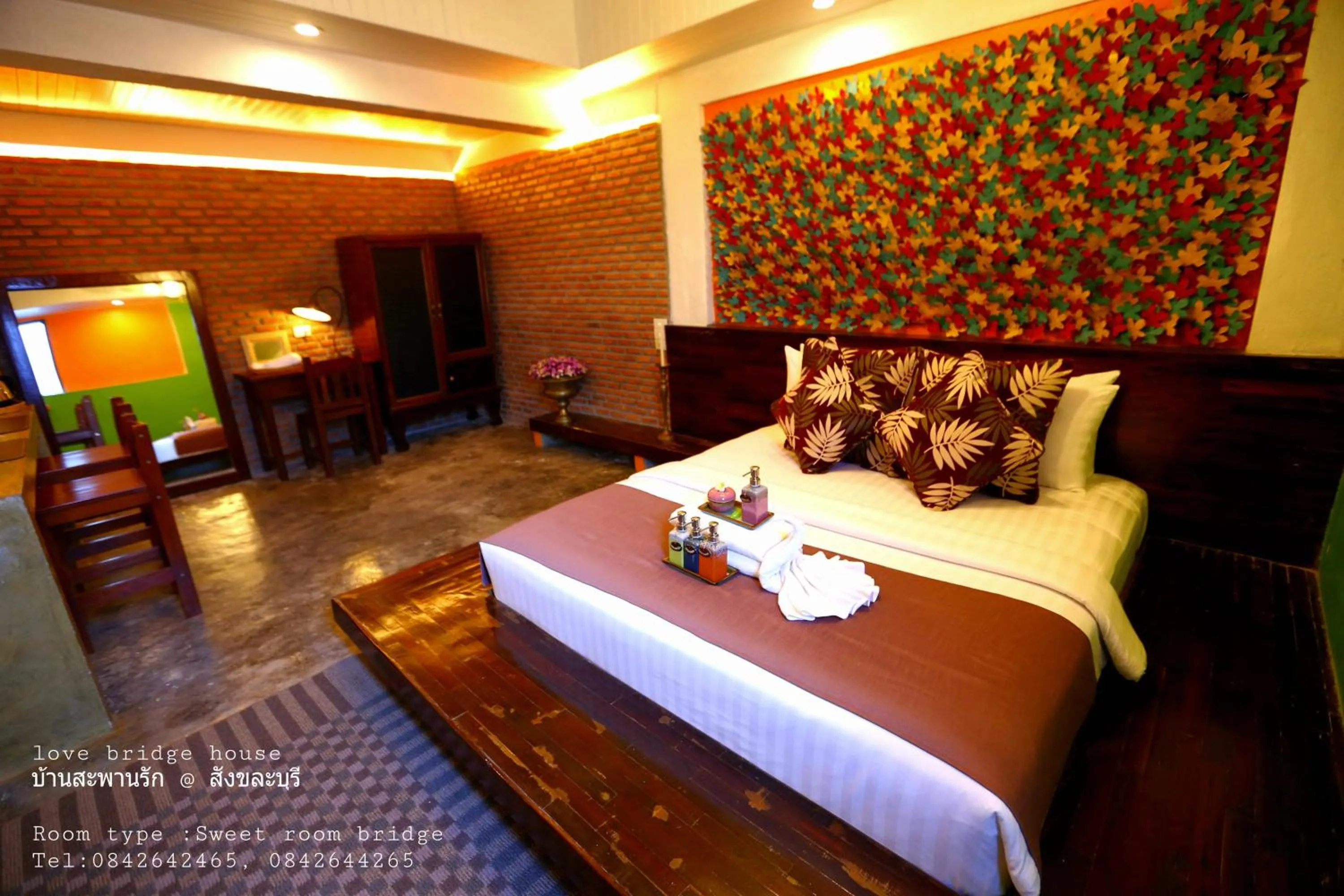 Bed in Love Bridge House บ้านสะพานรัก