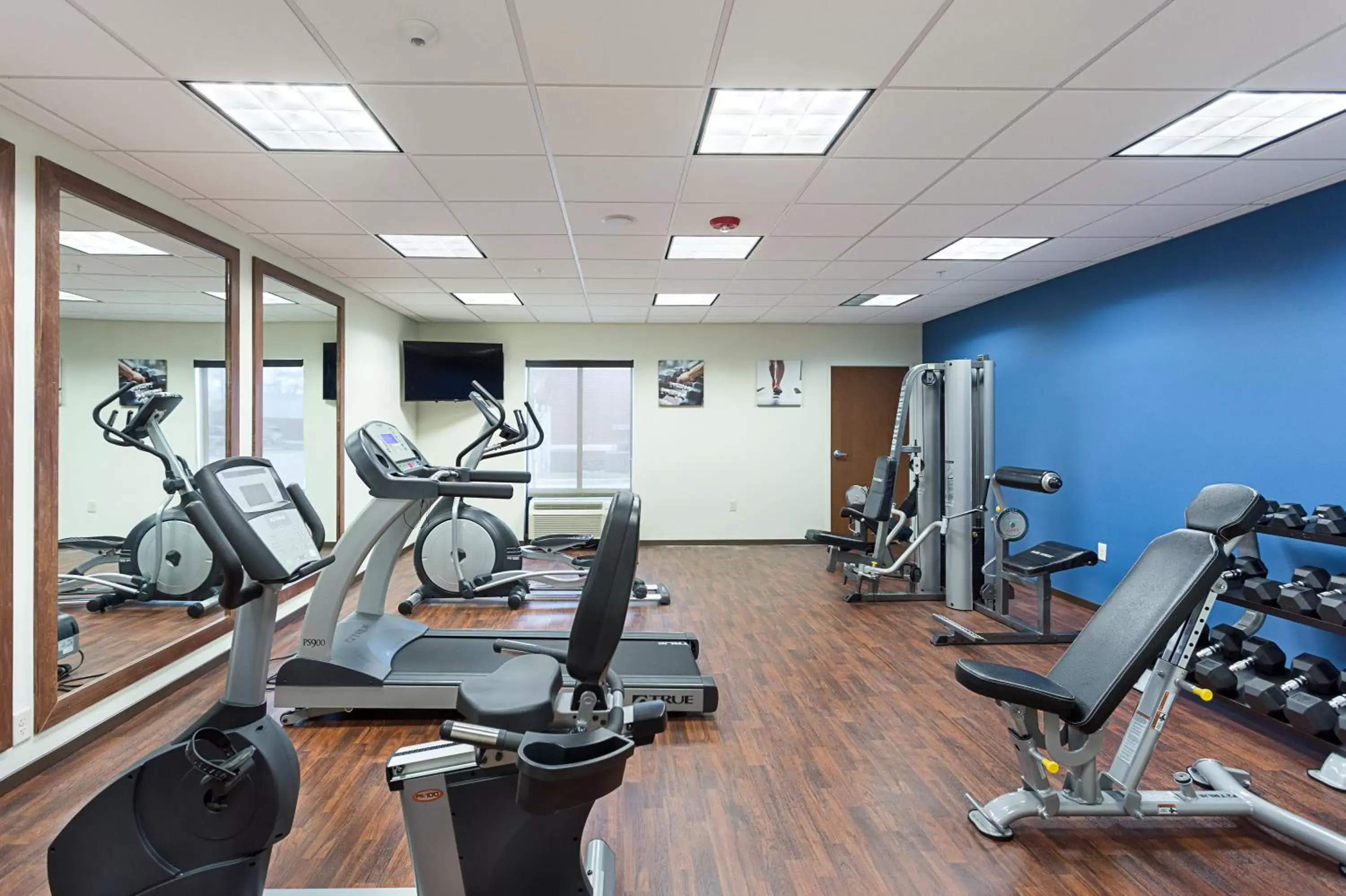 Fitness centre/facilities, Fitness Center/Facilities in Comfort Inn & Suites Zachary