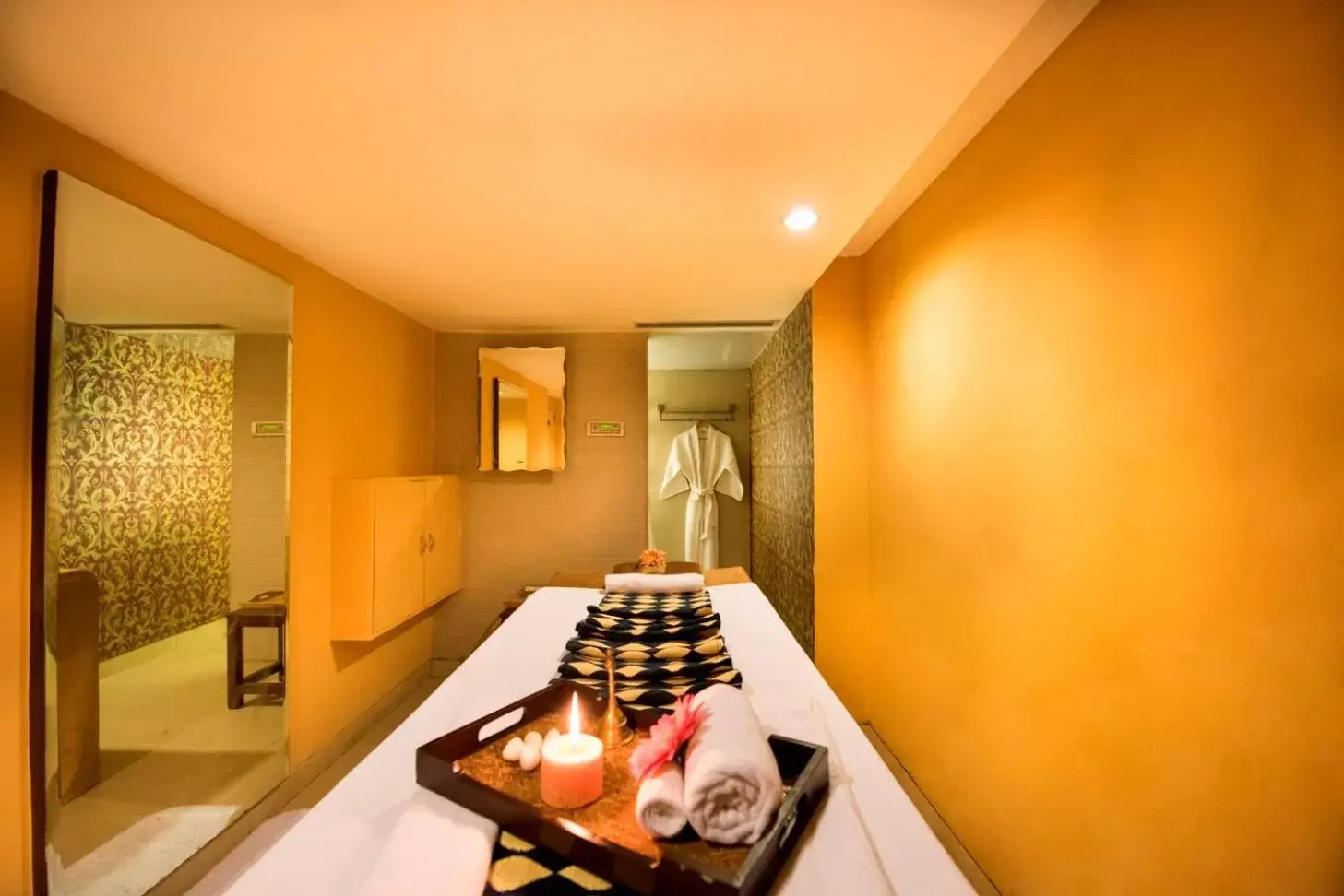 Spa and wellness centre/facilities in The Suryaa Hotel New Delhi