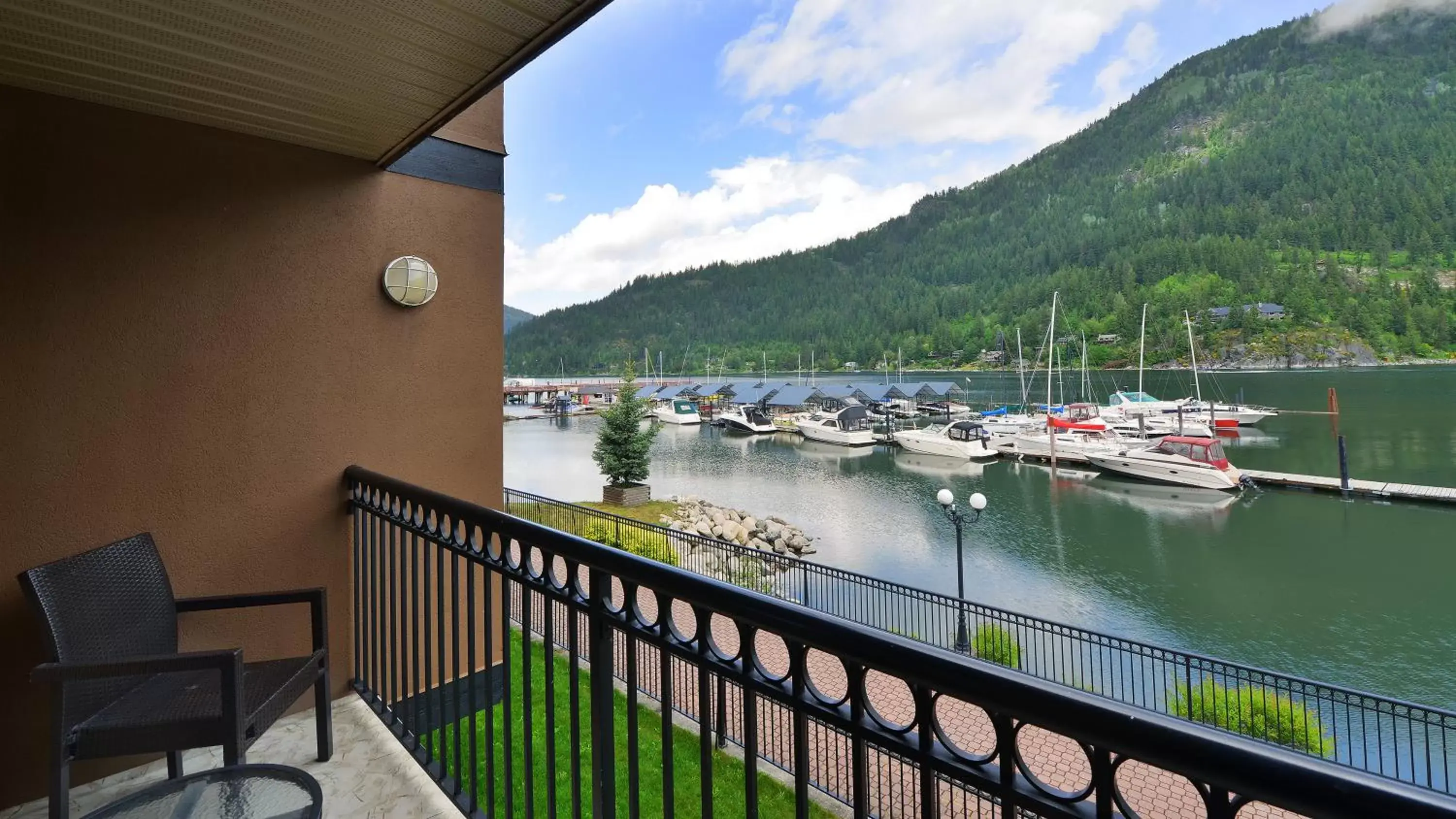 Balcony/Terrace, River View in Prestige Lakeside Resort, WorldHotels Elite