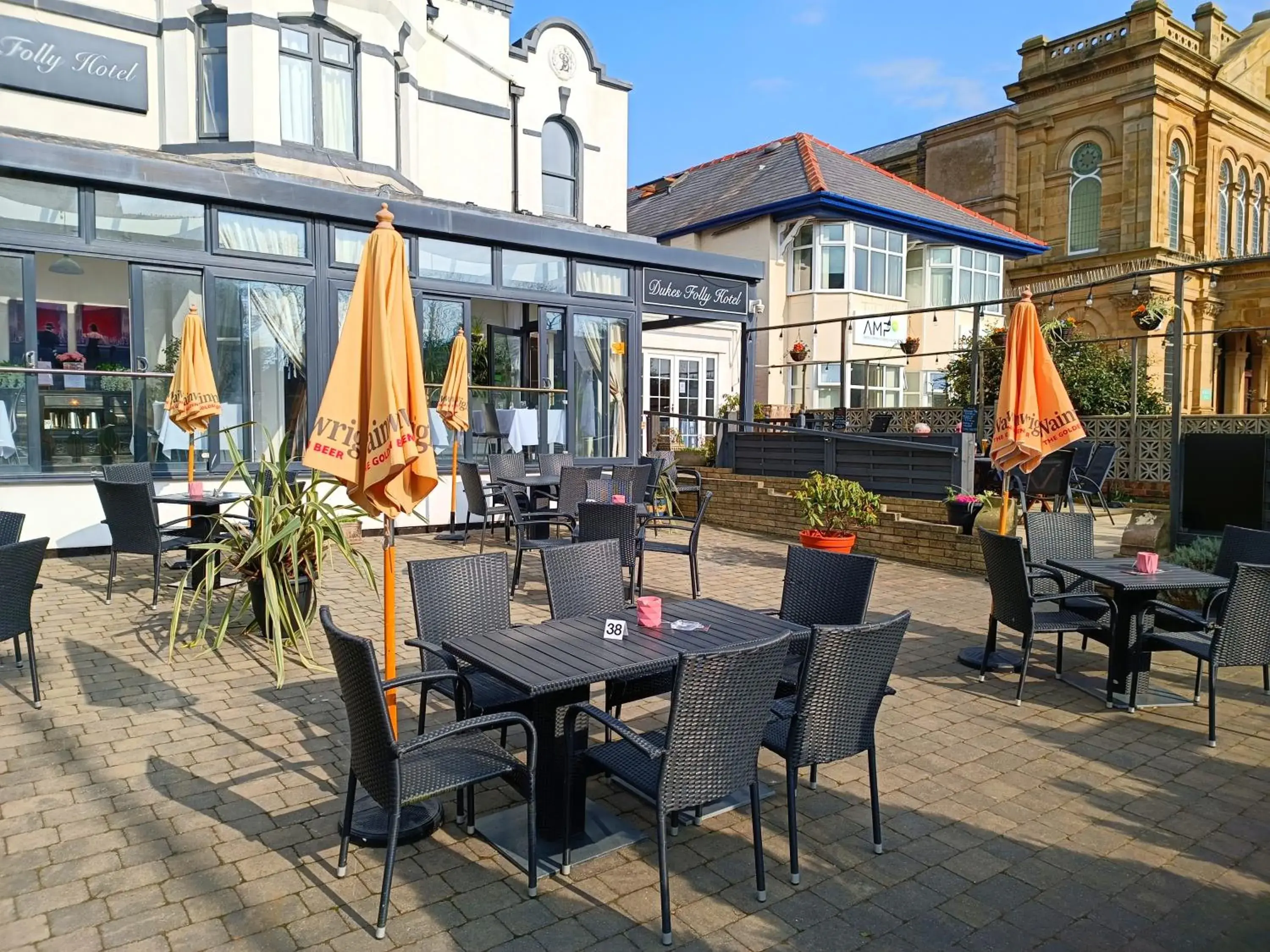 Restaurant/Places to Eat in Dukes Folly Hotel