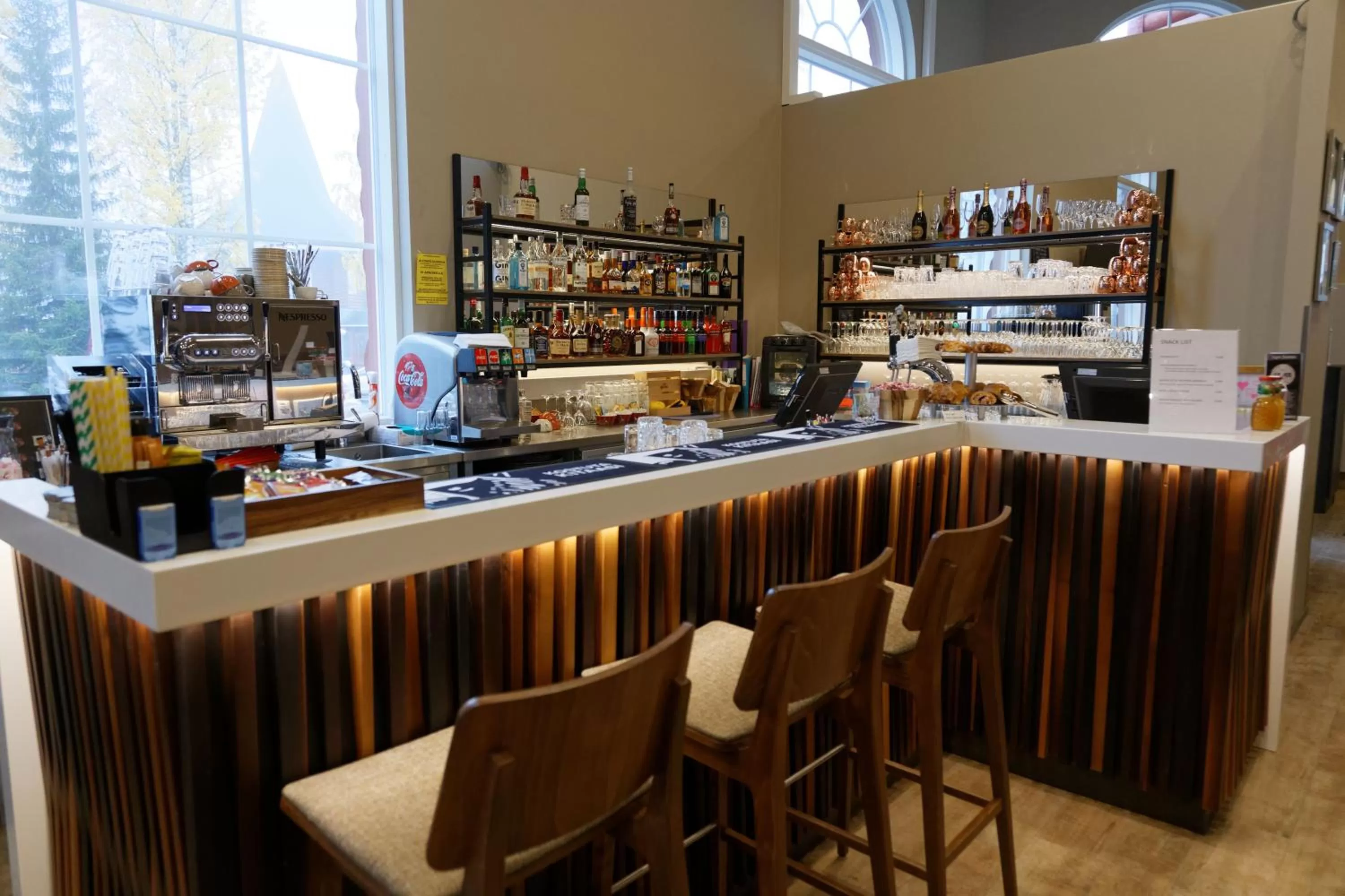 Lounge or bar in Santa Claus Holiday Village