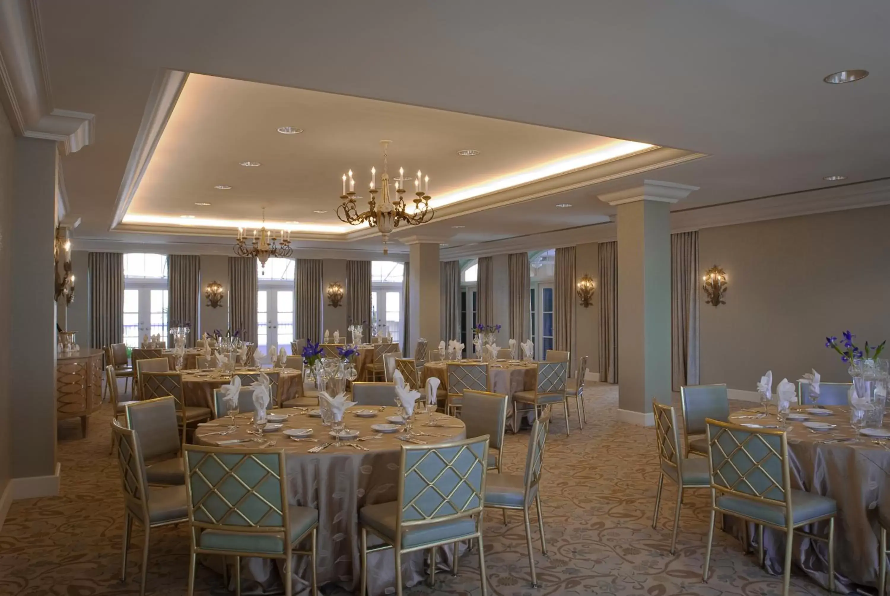 Banquet/Function facilities, Restaurant/Places to Eat in Hotel Monteleone