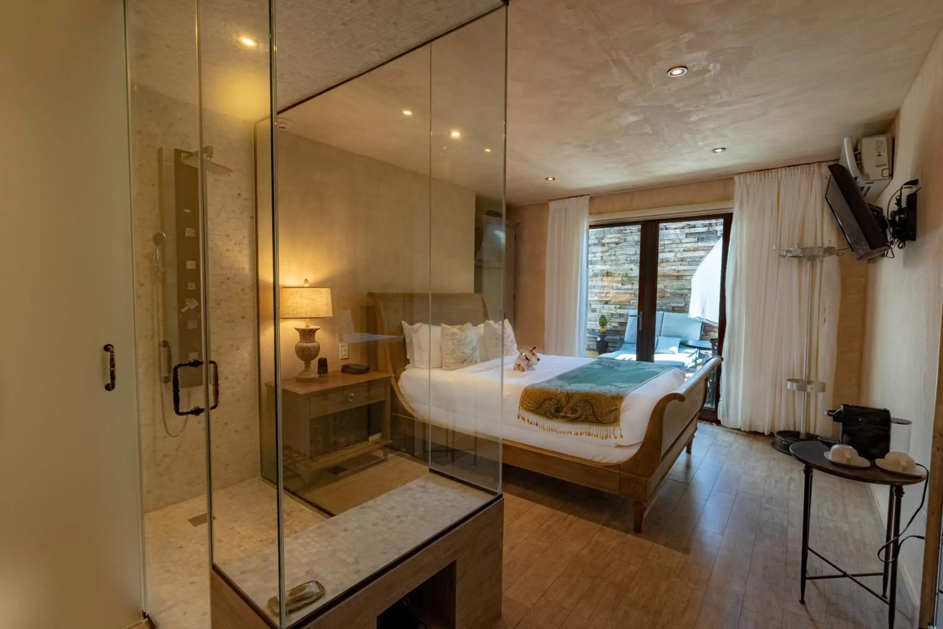 Bedroom, Bathroom in O:Live Boutique Hotel, A Small Luxury Hotel of the World