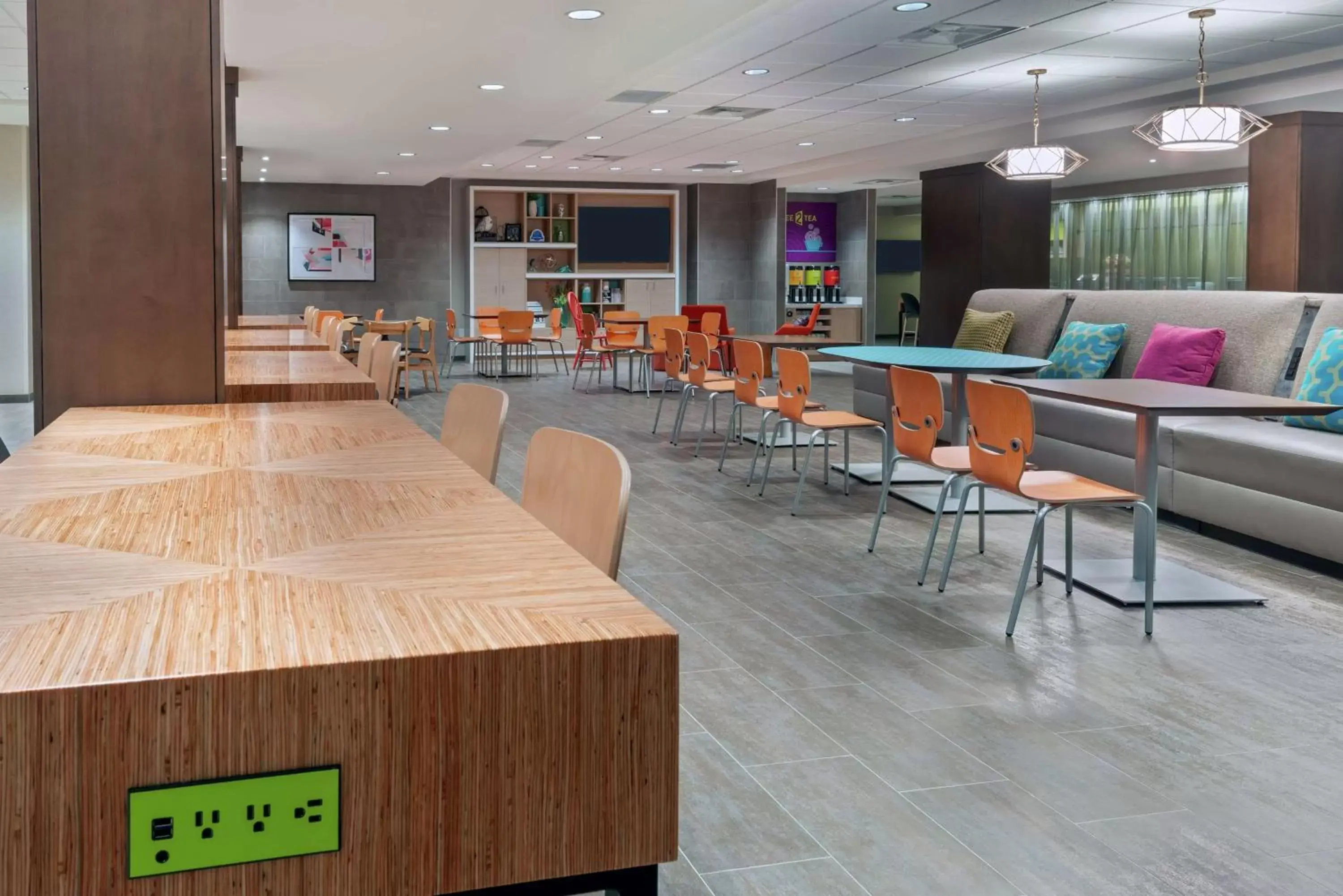 Lobby or reception in Home2 Suites By Hilton Orlando Near Universal Lobby or reception in Home2 Suites By Hilton Orlando Near Universal