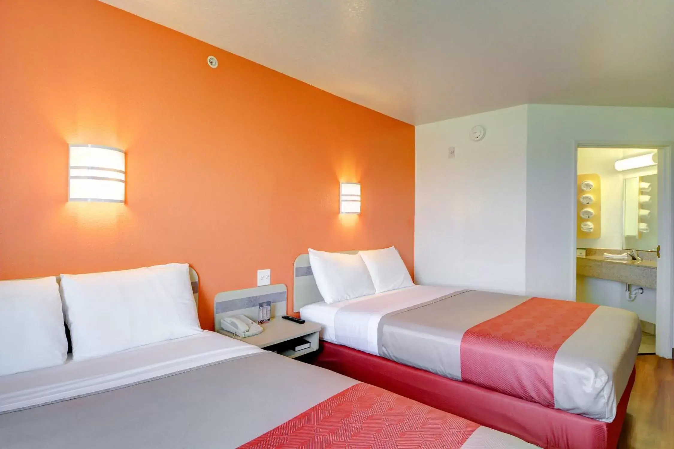 Bed in Motel 6-El Reno, OK
