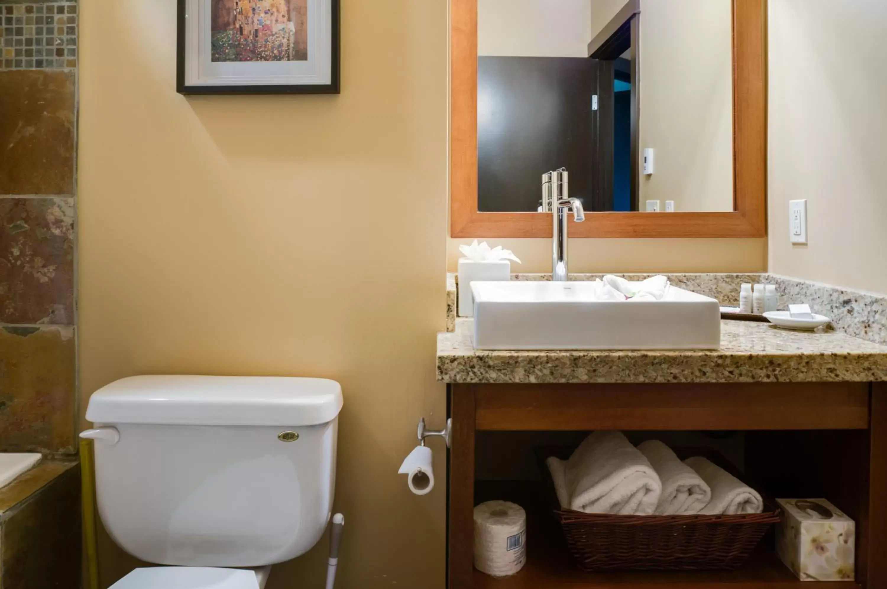 Bathroom in Silver Creek Lodge