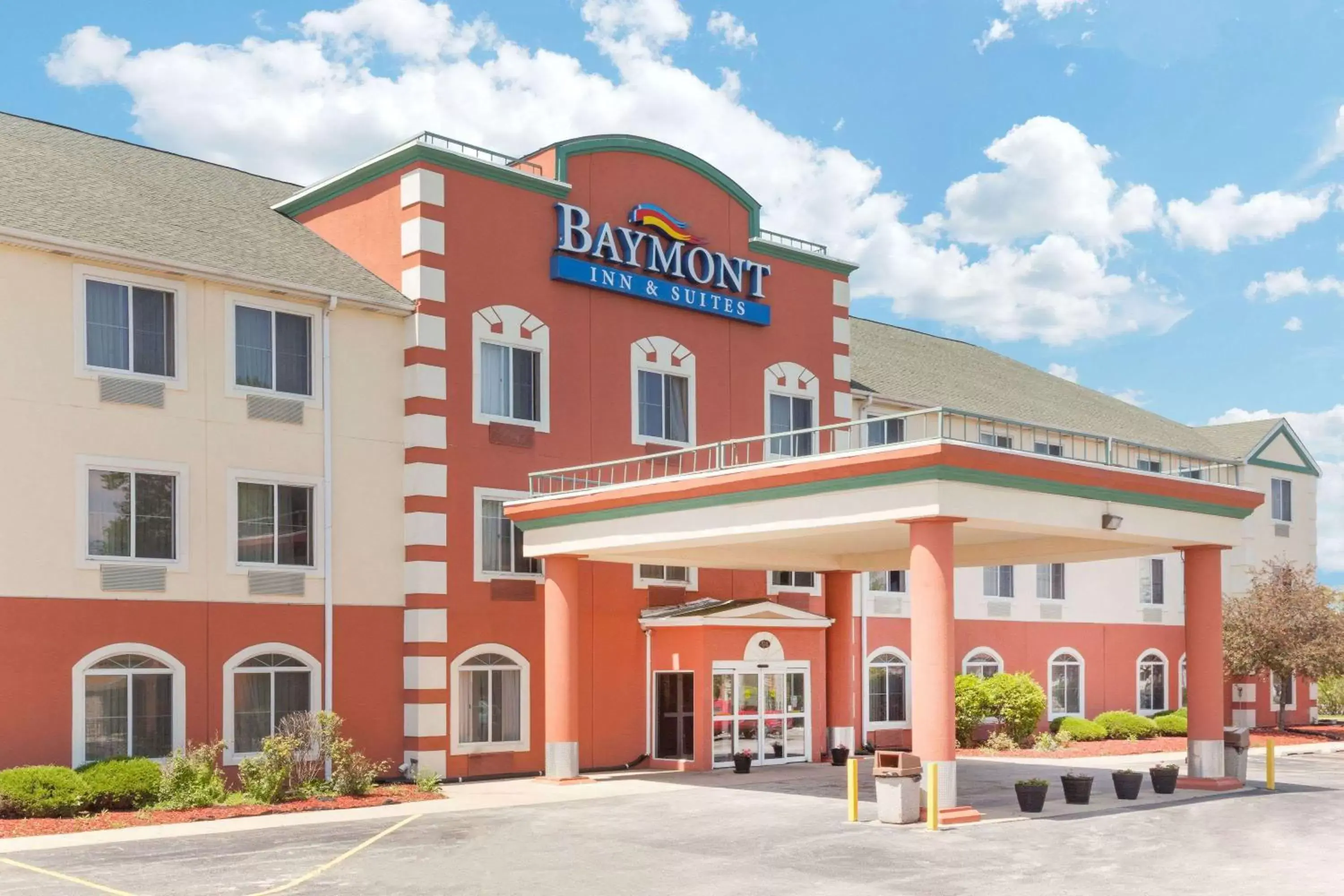 Property Building in Baymont by Wyndham Chicago/Calumet City