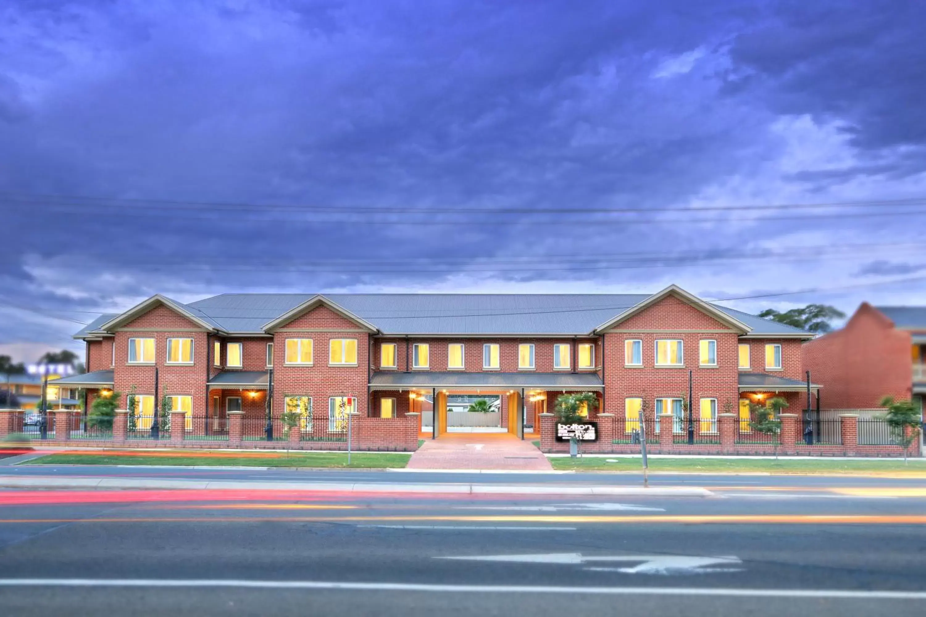 Facade/entrance, Property Building in Best Western Plus Bolton on the Park