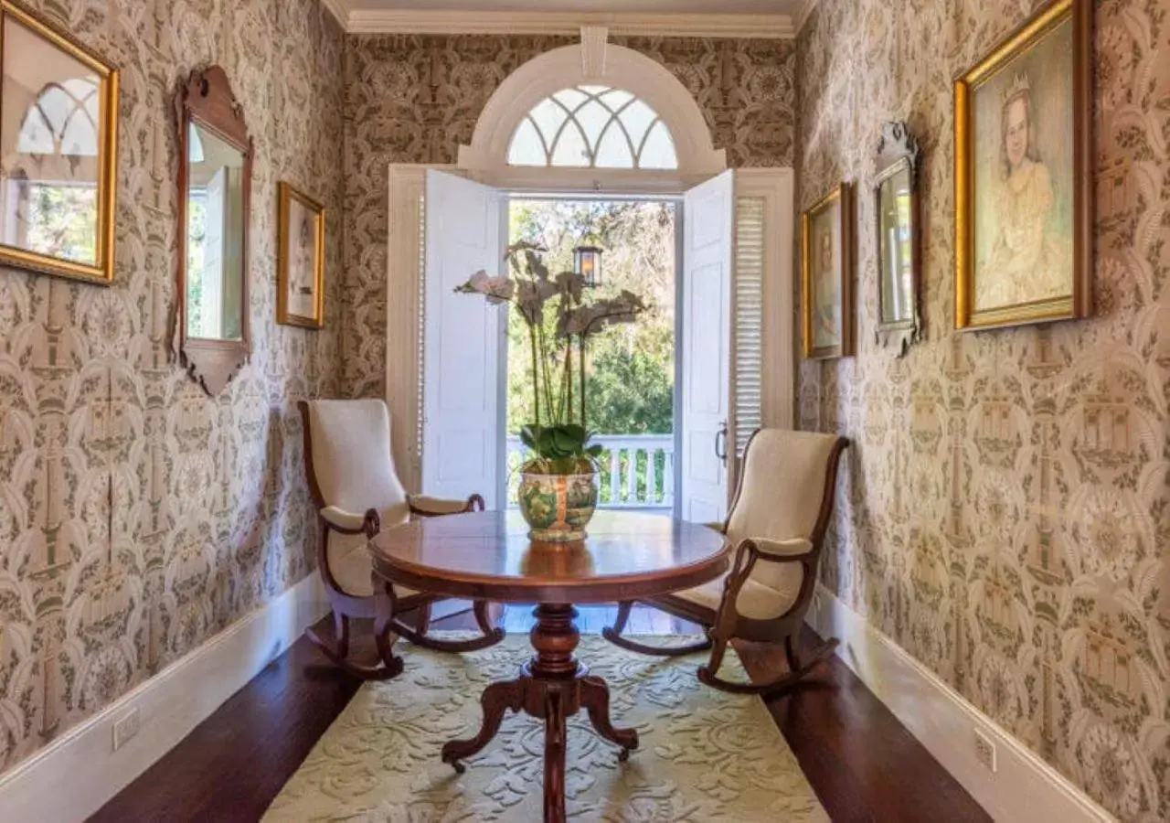 Seating Area in Linden - A Historic Bed and Breakfast