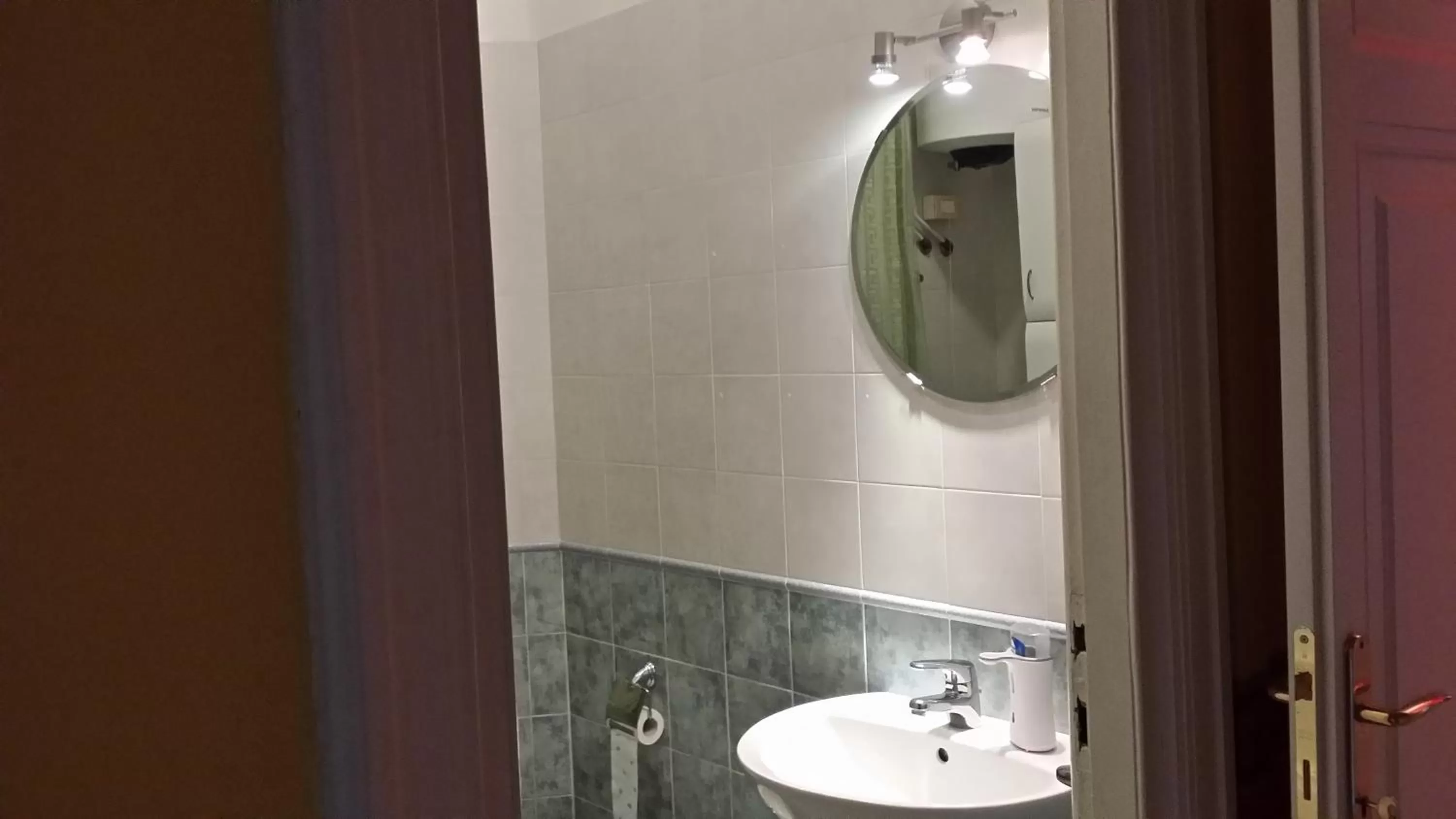 Bathroom in La Breccia A Porta Pia