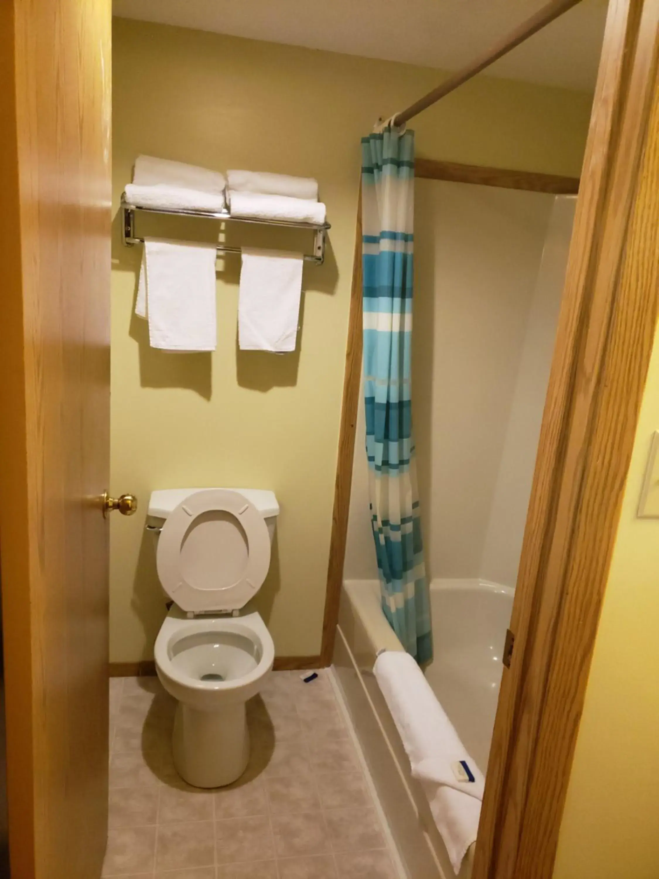 Bathroom in Tower Inn