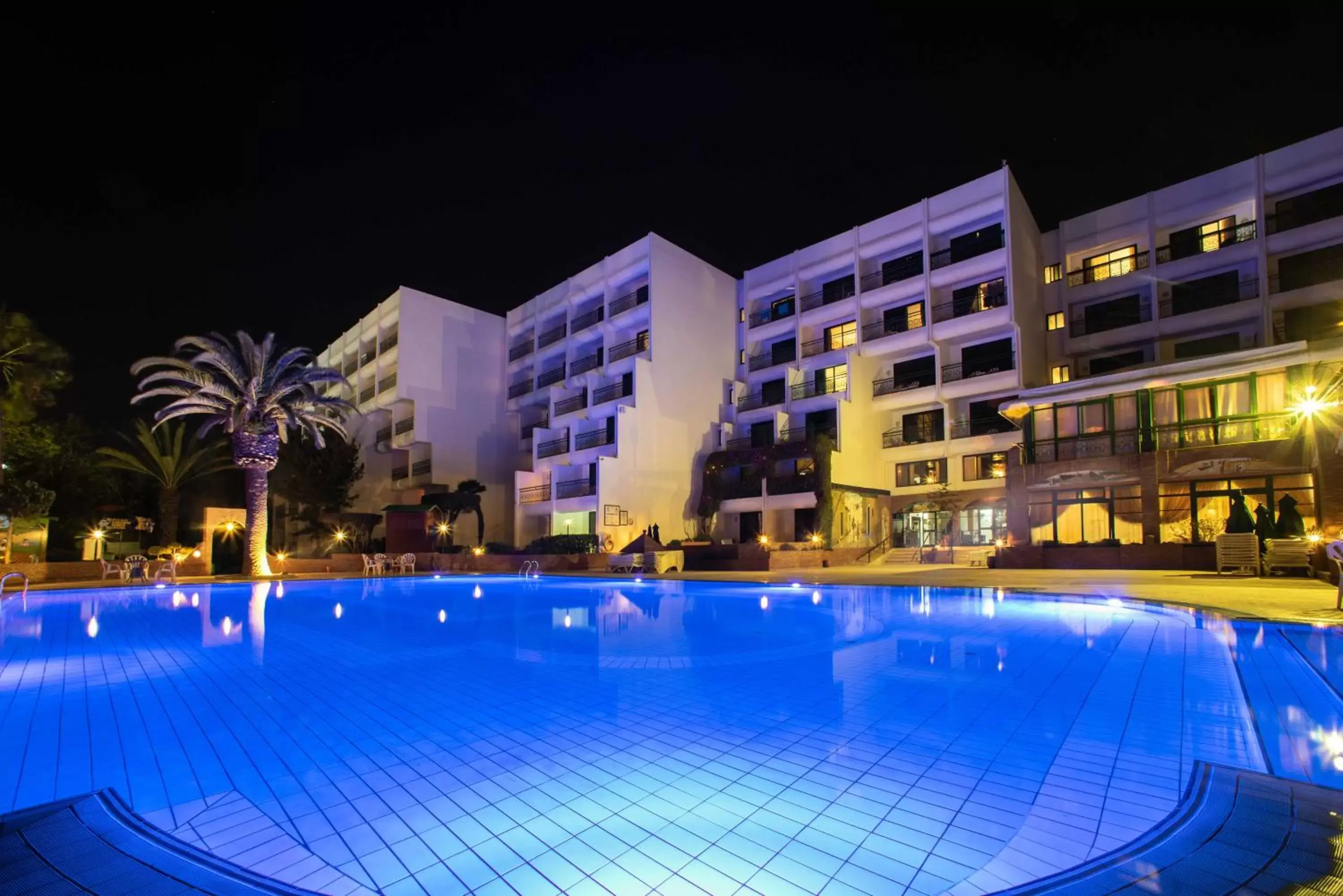 Billiard, Swimming Pool in Hotel Argana Agadir