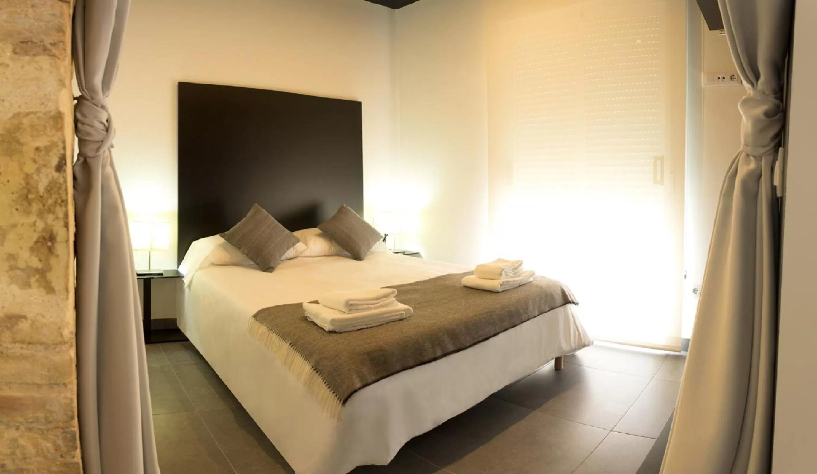 Bed in Soho Valencia