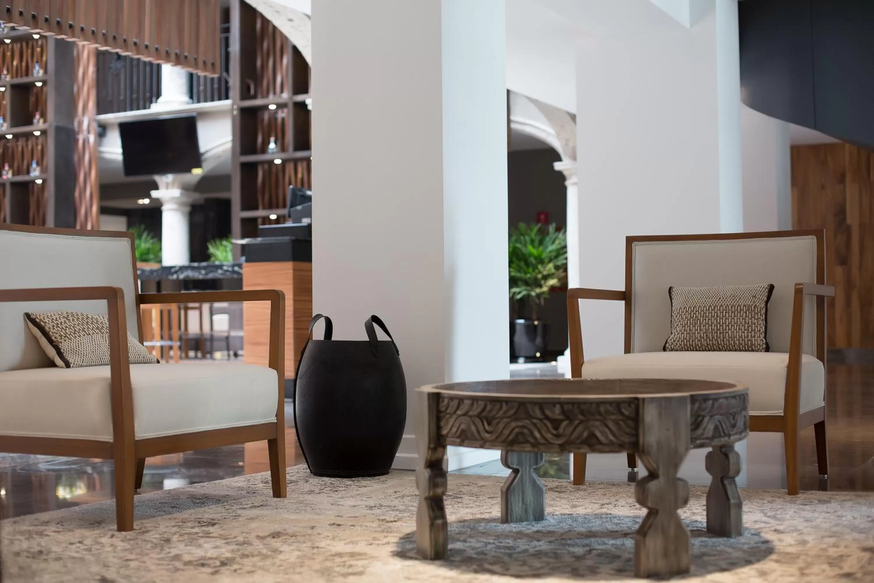 Lobby or reception in Hotel Indigo Guadalajara Expo by IHG