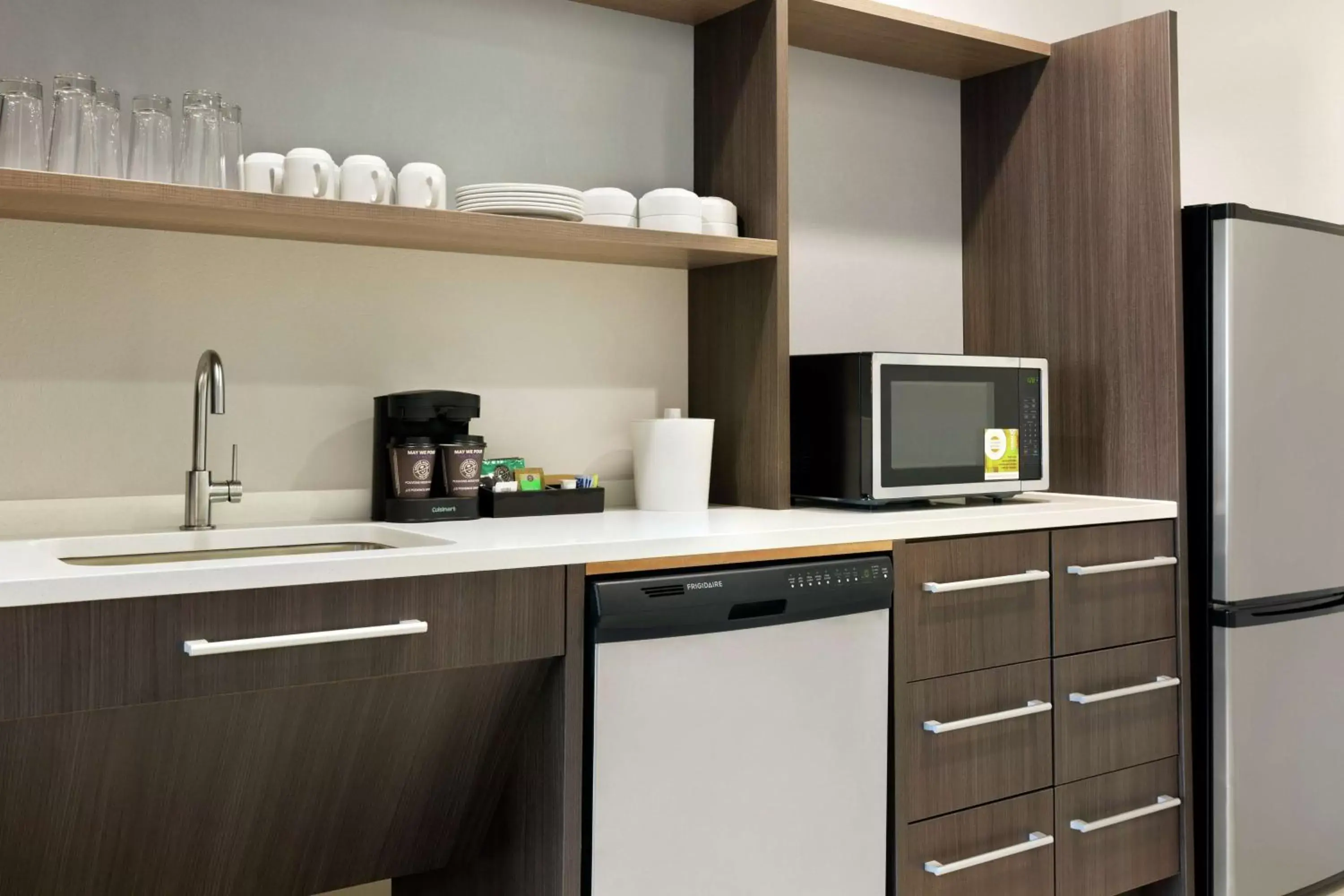Kitchen or kitchenette, Kitchen/Kitchenette in Home2 Suites By Hilton Houston-Pearland, Tx