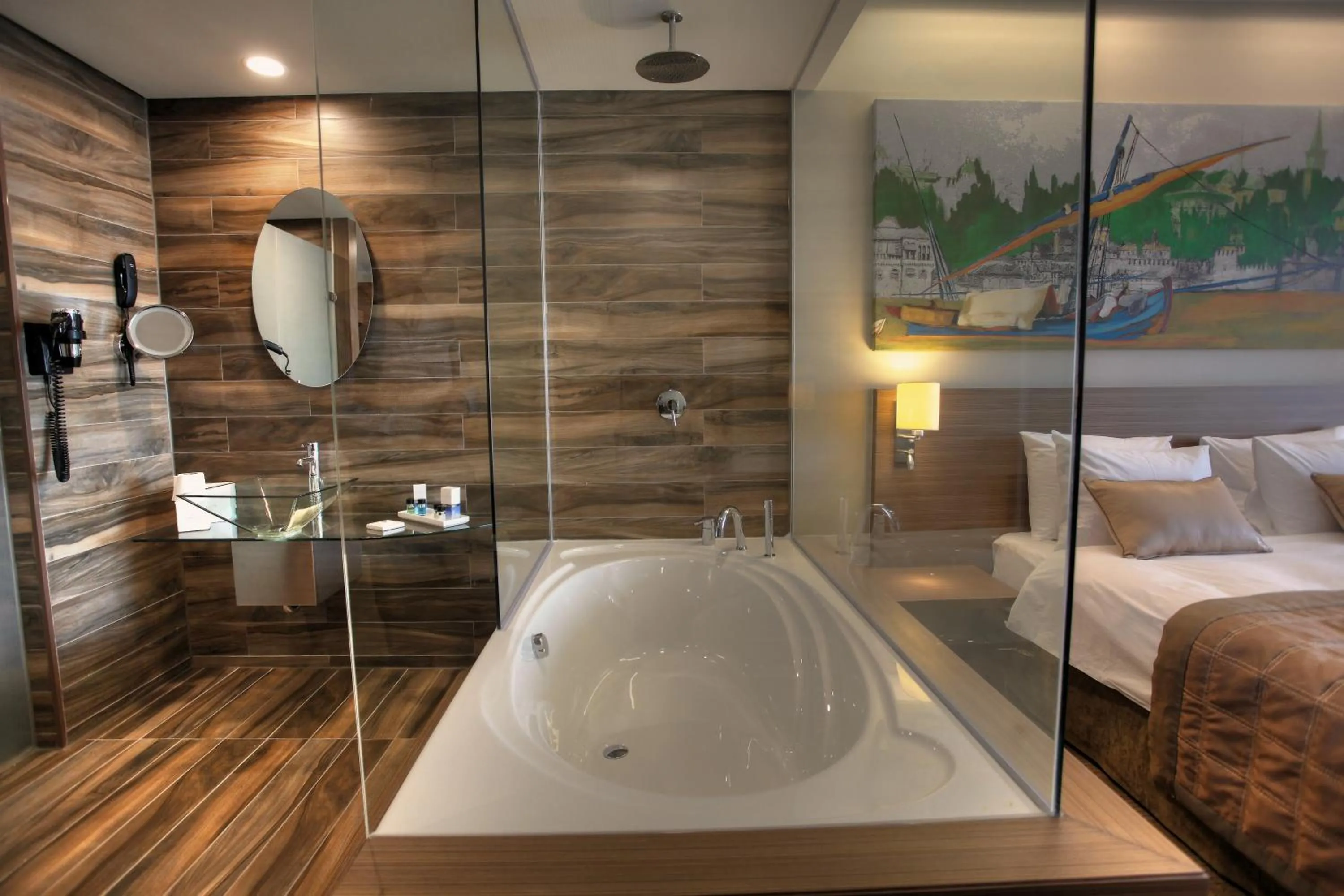 Bathroom, Bed in Gorrion Hotel Istanbul
