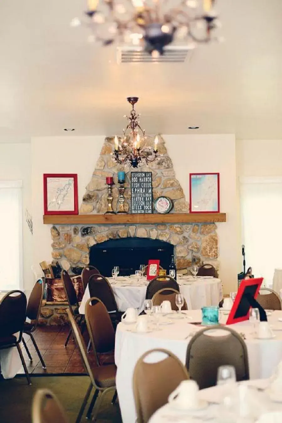 Banquet/Function facilities, Restaurant/Places to Eat in Eagle Harbor Inn