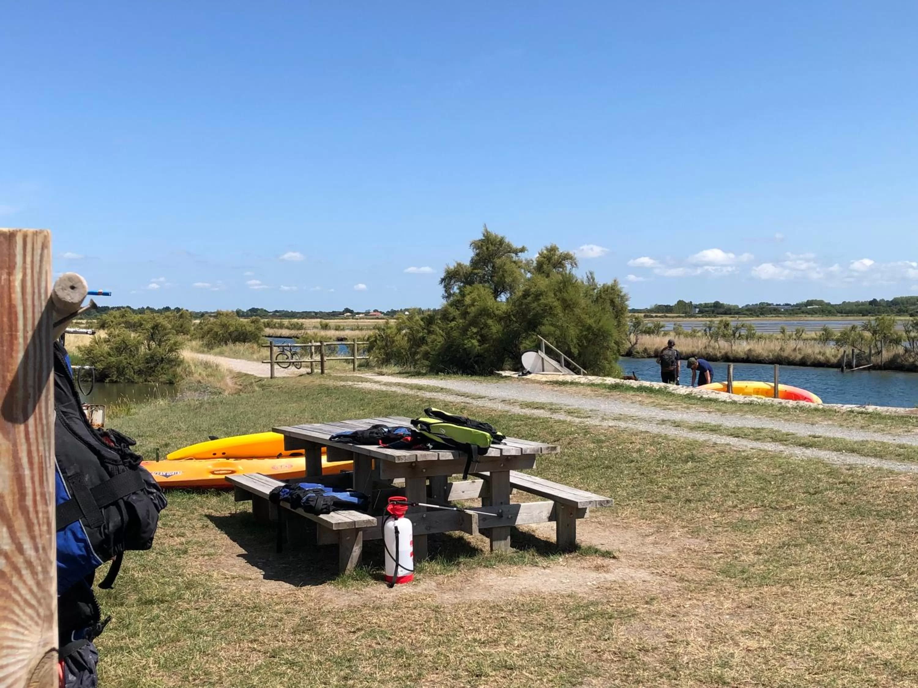 Canoeing in L Atypique
