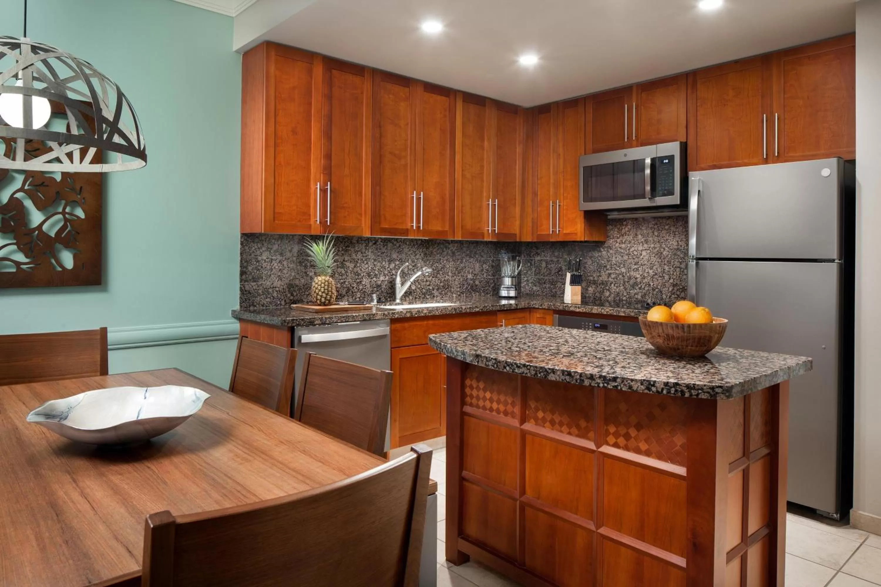 Kitchen or kitchenette in The Westin Princeville Ocean Resort Villas