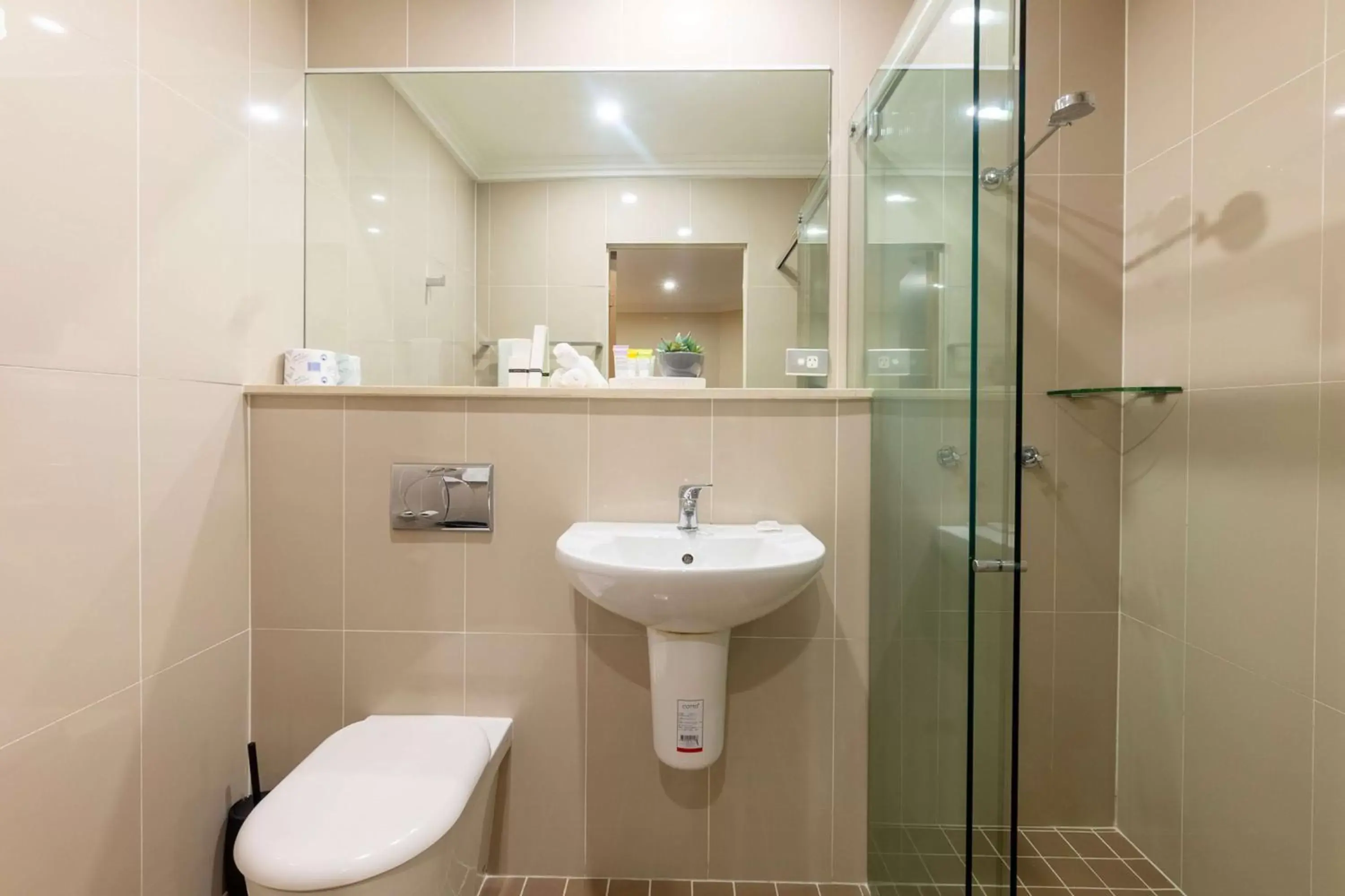 Bathroom in Best Western Plus Camperdown Suites