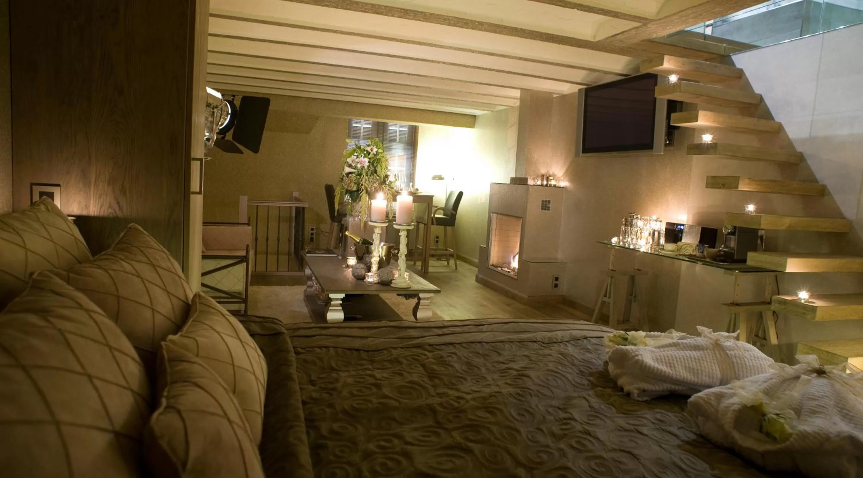 Suite & B by Hofke van Bazel