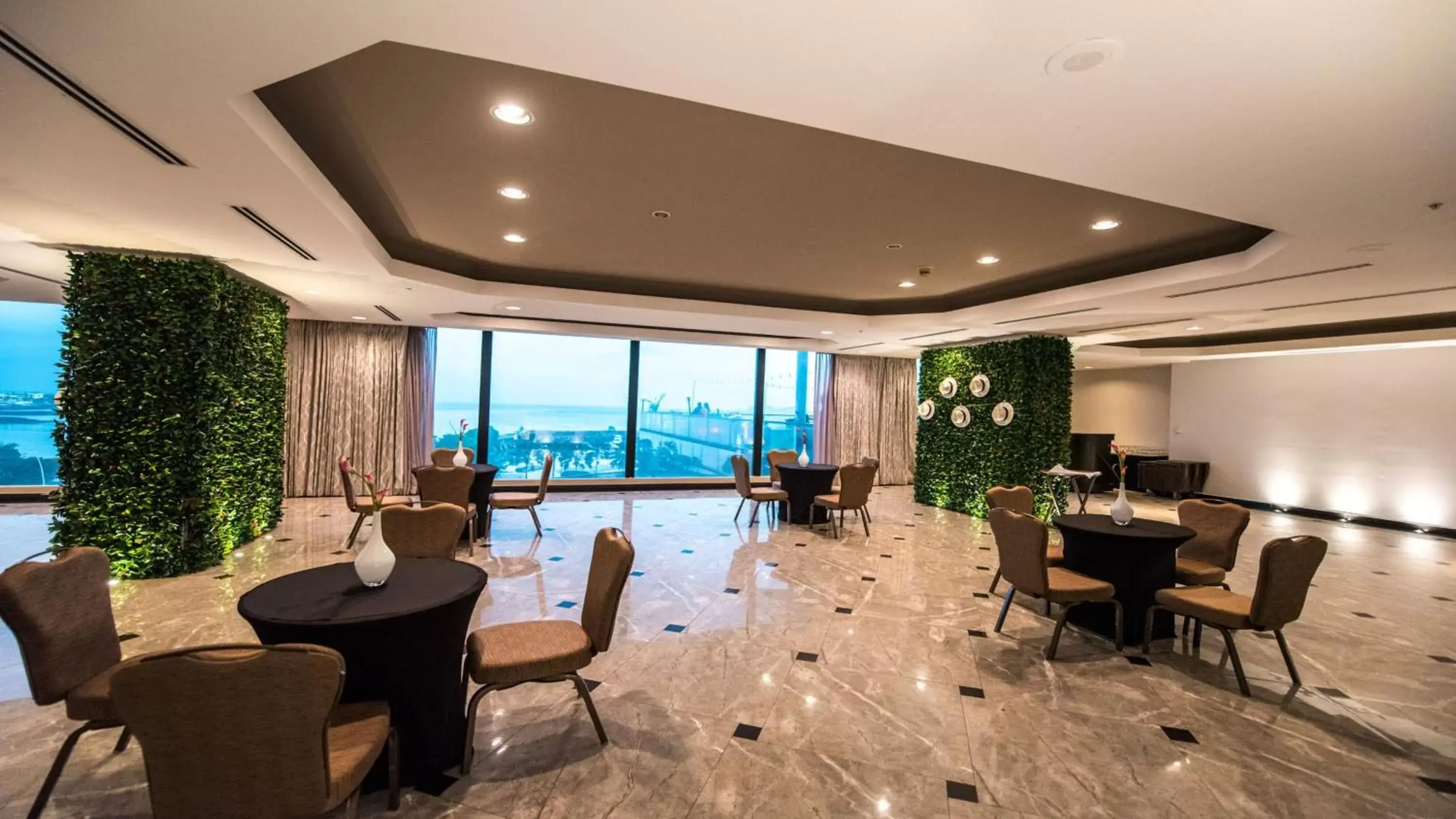 Meeting/conference room in Intercontinental Miramar Panama, an IHG Hotel