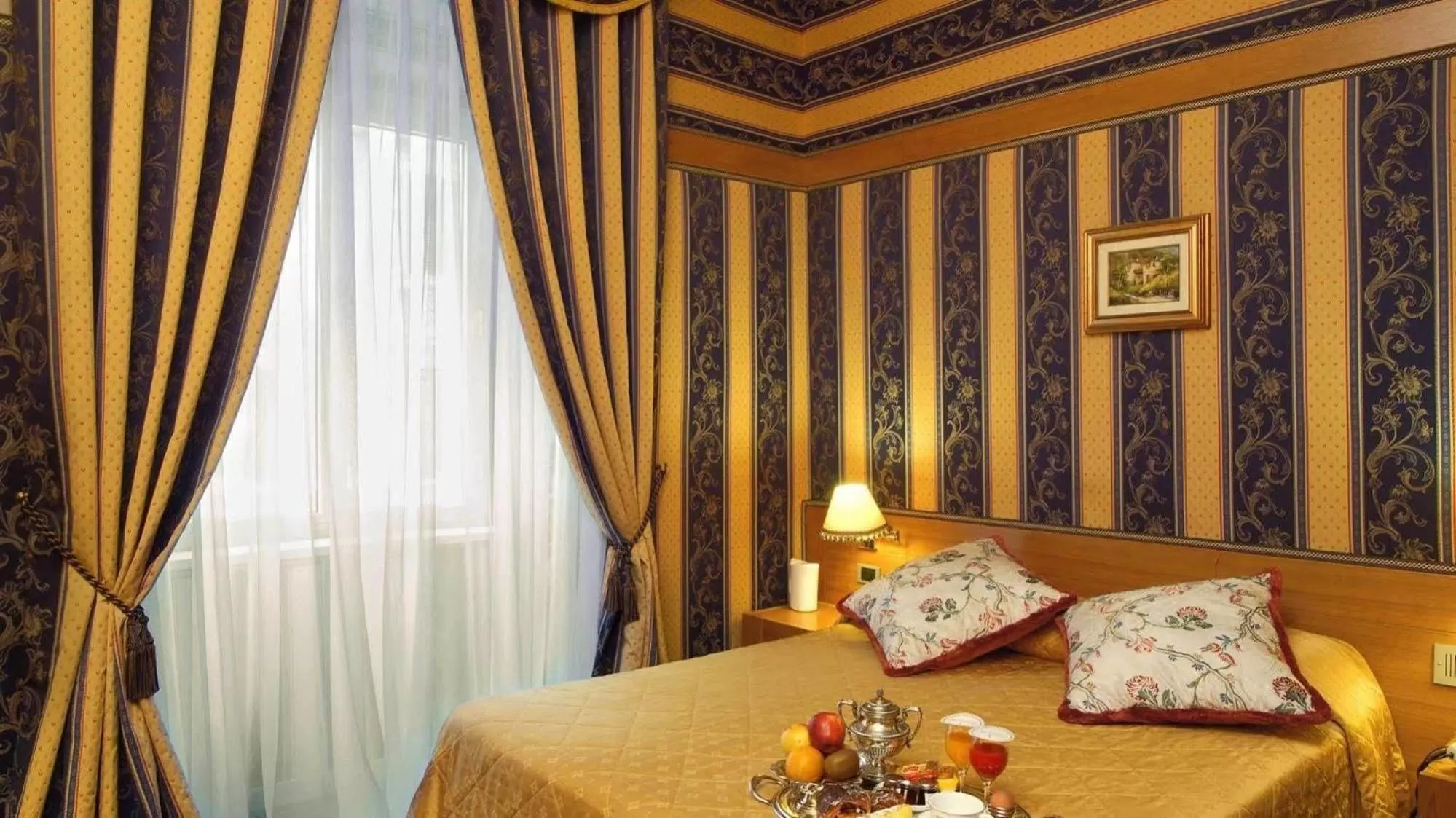 Bed in LH Hotel Andreotti