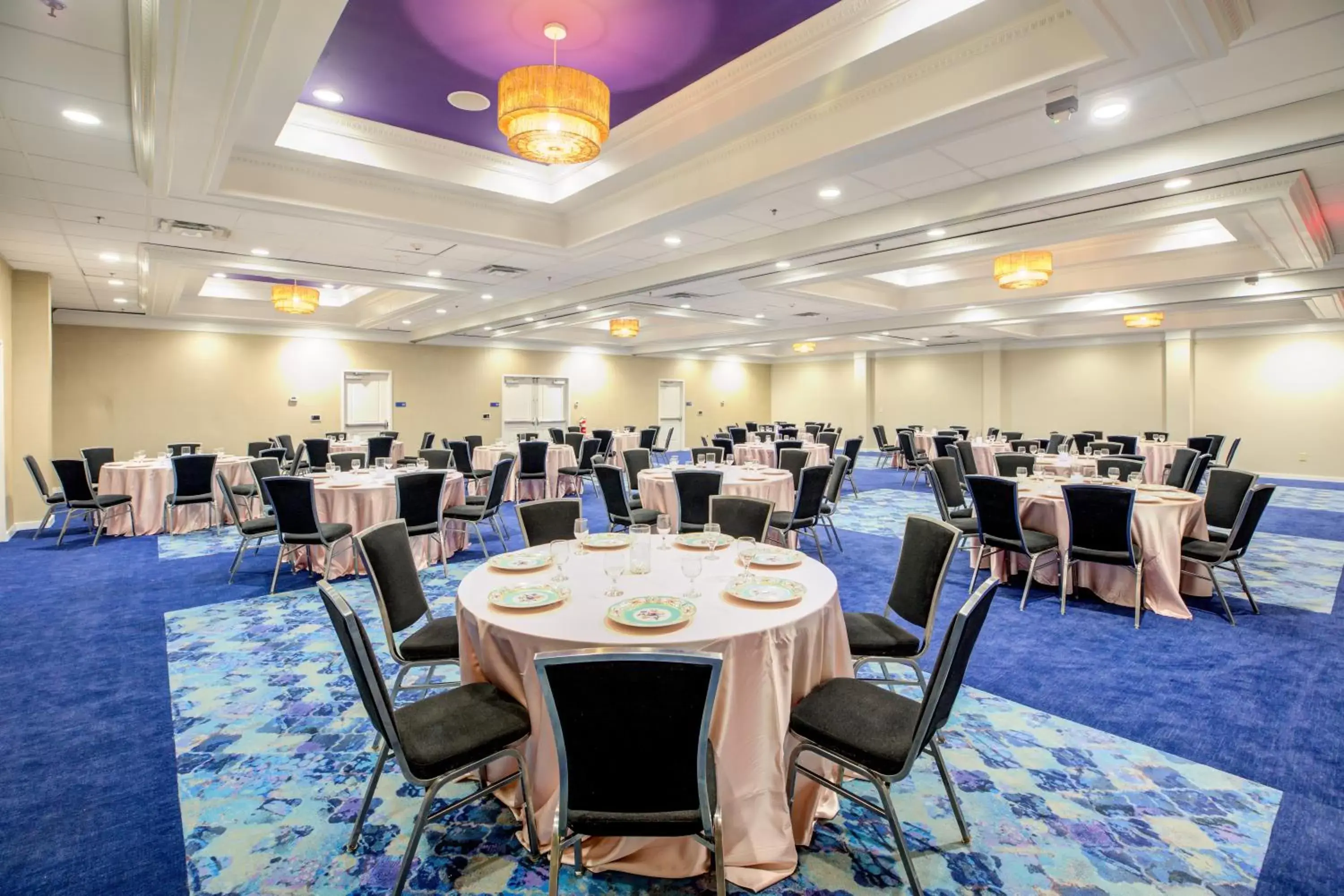 Banquet/Function facilities, Banquet Facilities in Hotel Indigo Charleston - Mount Pleasant, an IHG Hotel