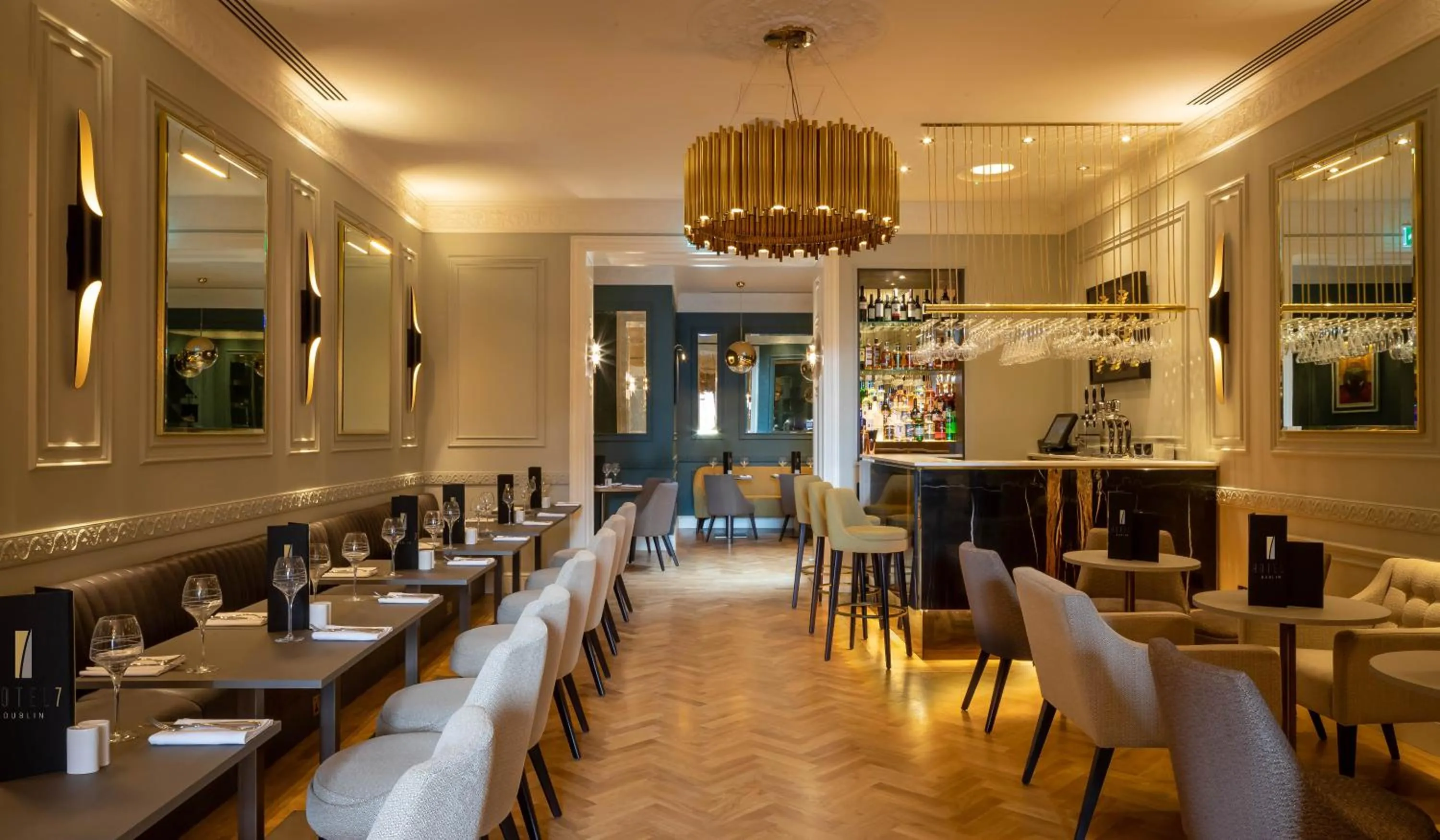 Restaurant/places to eat in Hotel 7, Dublin City Centre