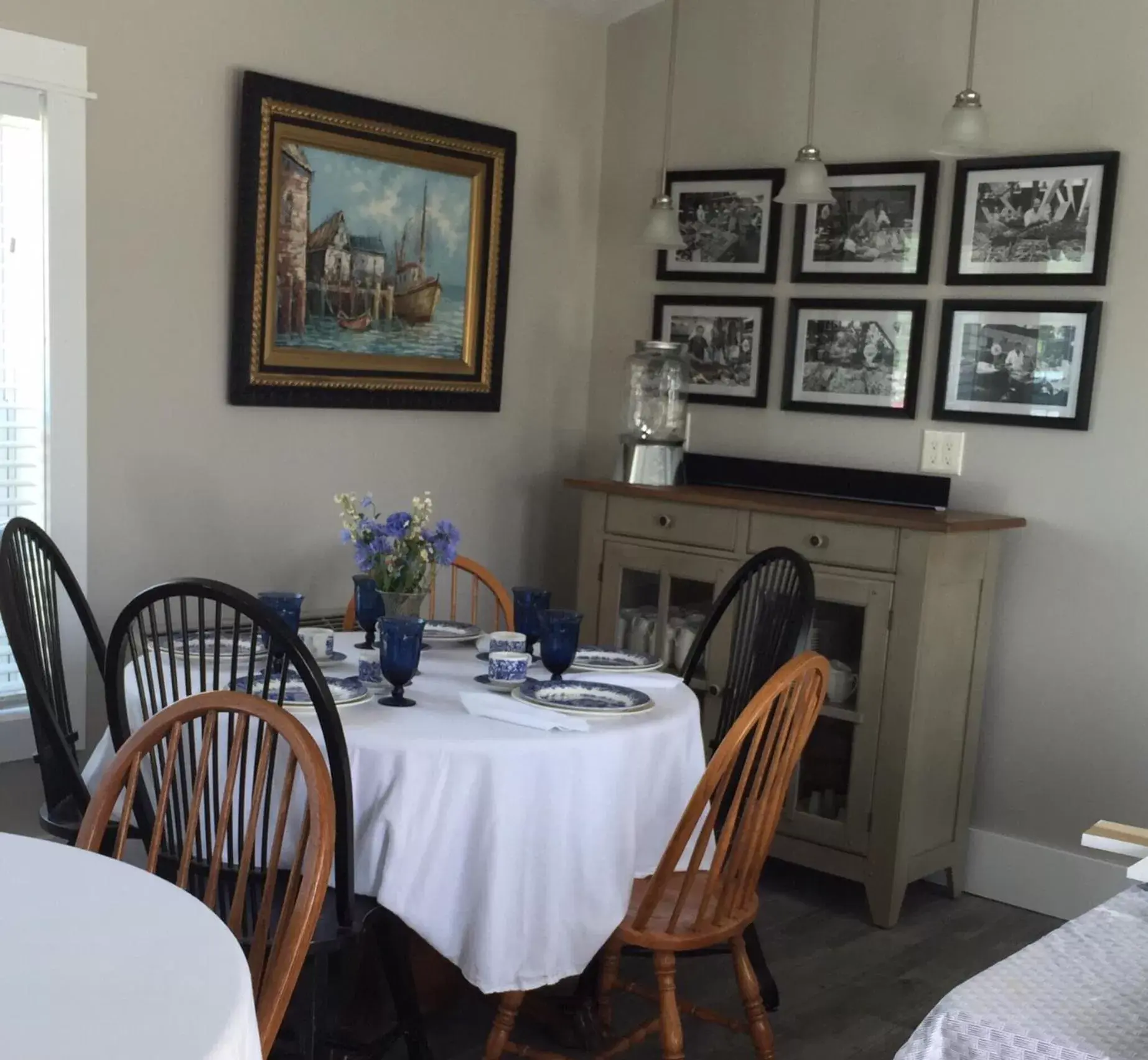Dining area, Restaurant/Places to Eat in The Destination B&B llc