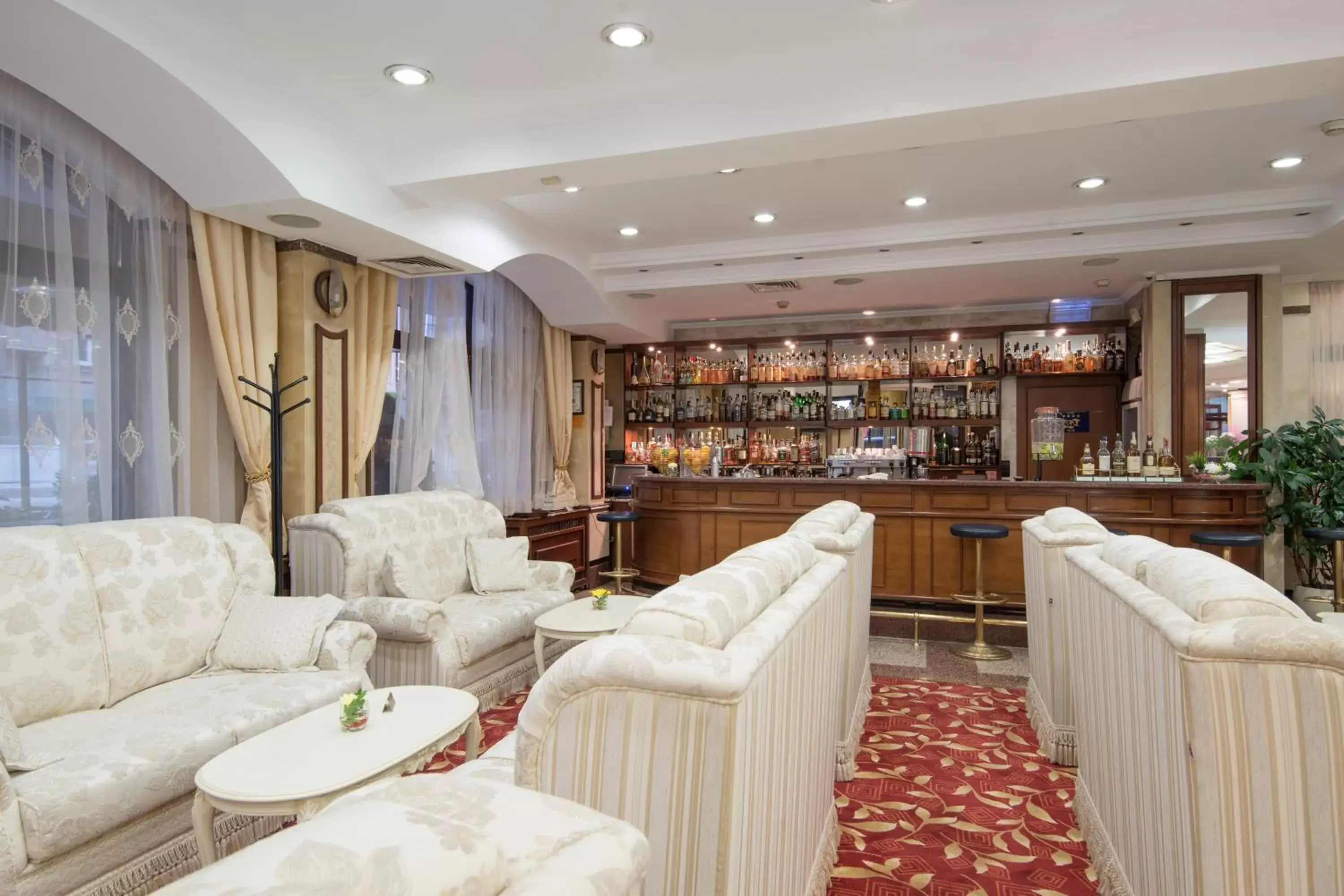Lounge or bar in Hotel Downtown - TOP location in the heart of Sofia city