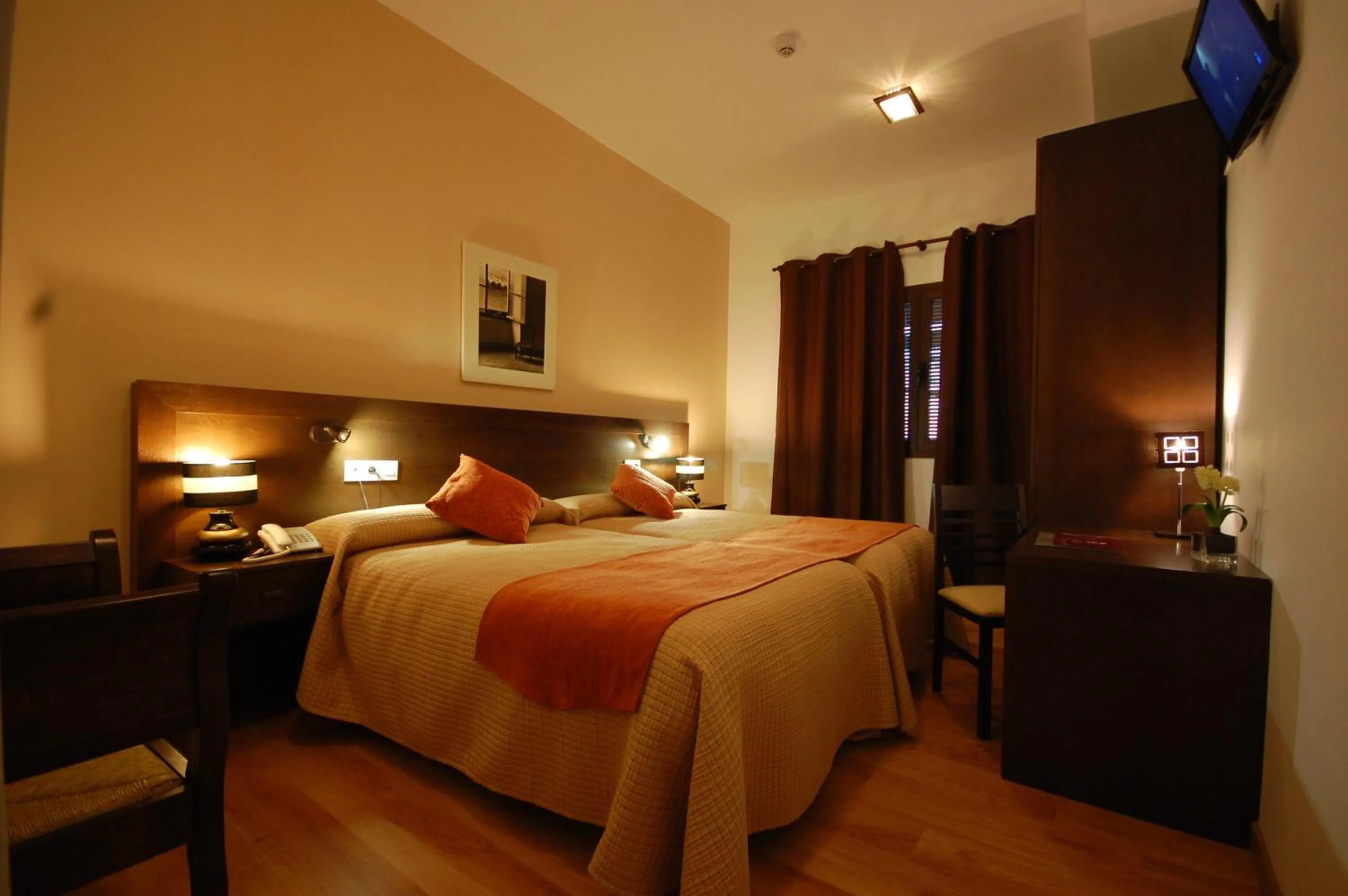 Photo of the whole room, Bed in Hotel Hospederia San Francisco