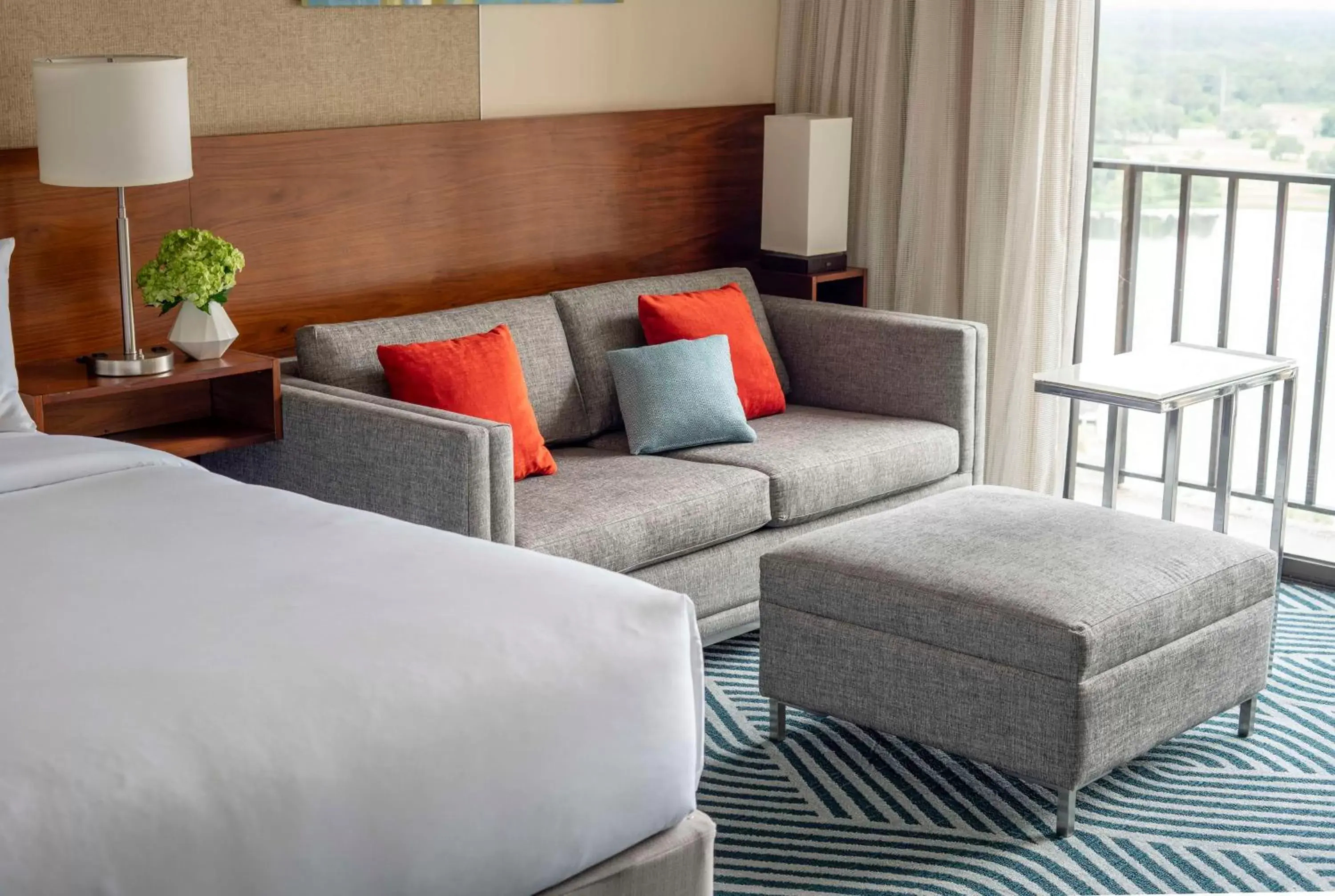 Bedroom, Seating Area in Hyatt Regency Grand Cypress Resort