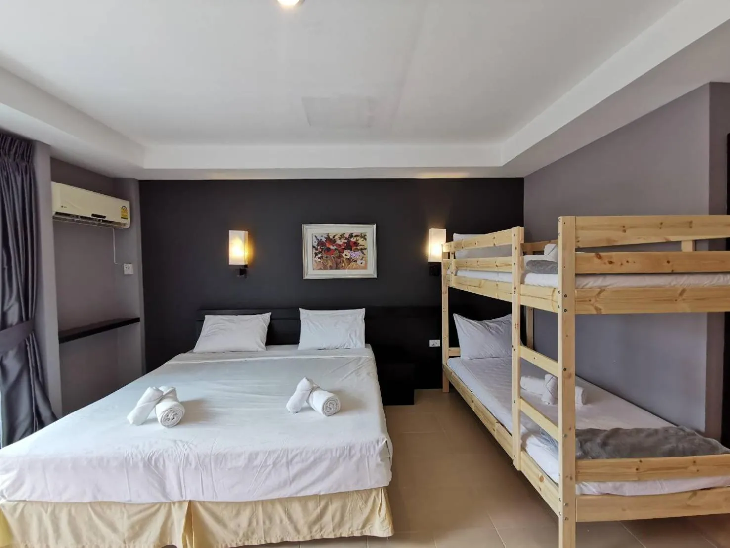 Bed in Tuana Hotels The Natural Resort