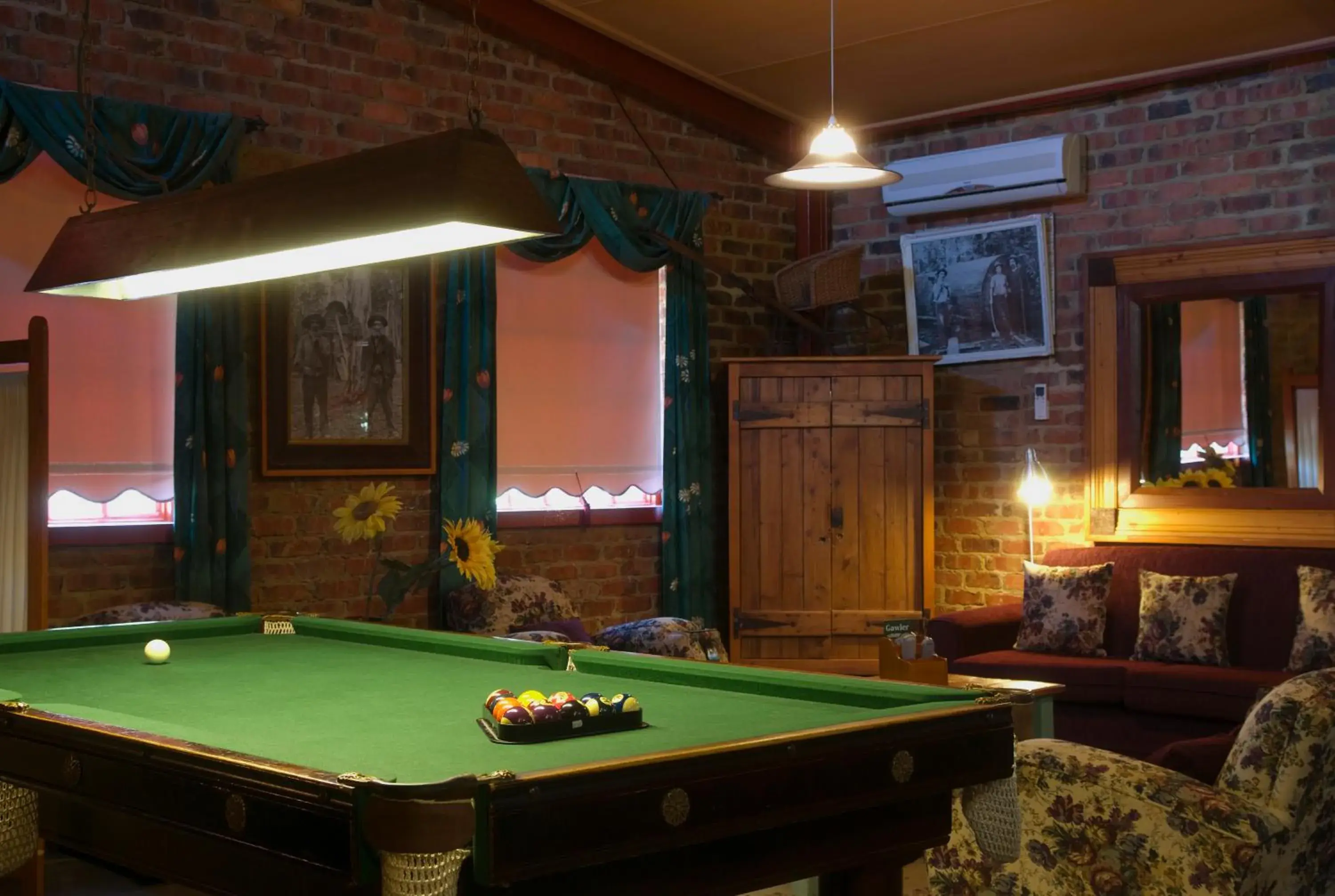 Other, Billiards in Eagle Foundry Bed & Breakfast