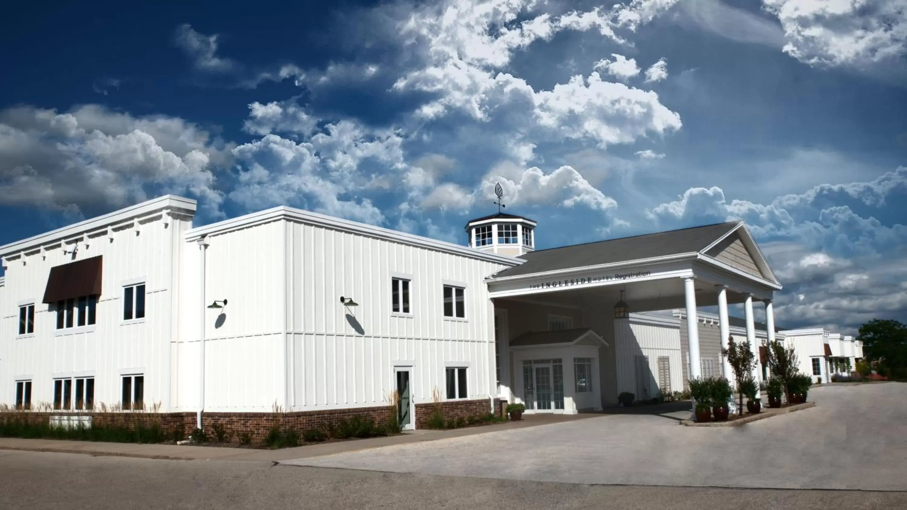 Property building in The Ingleside Hotel Property building in The Ingleside Hotel