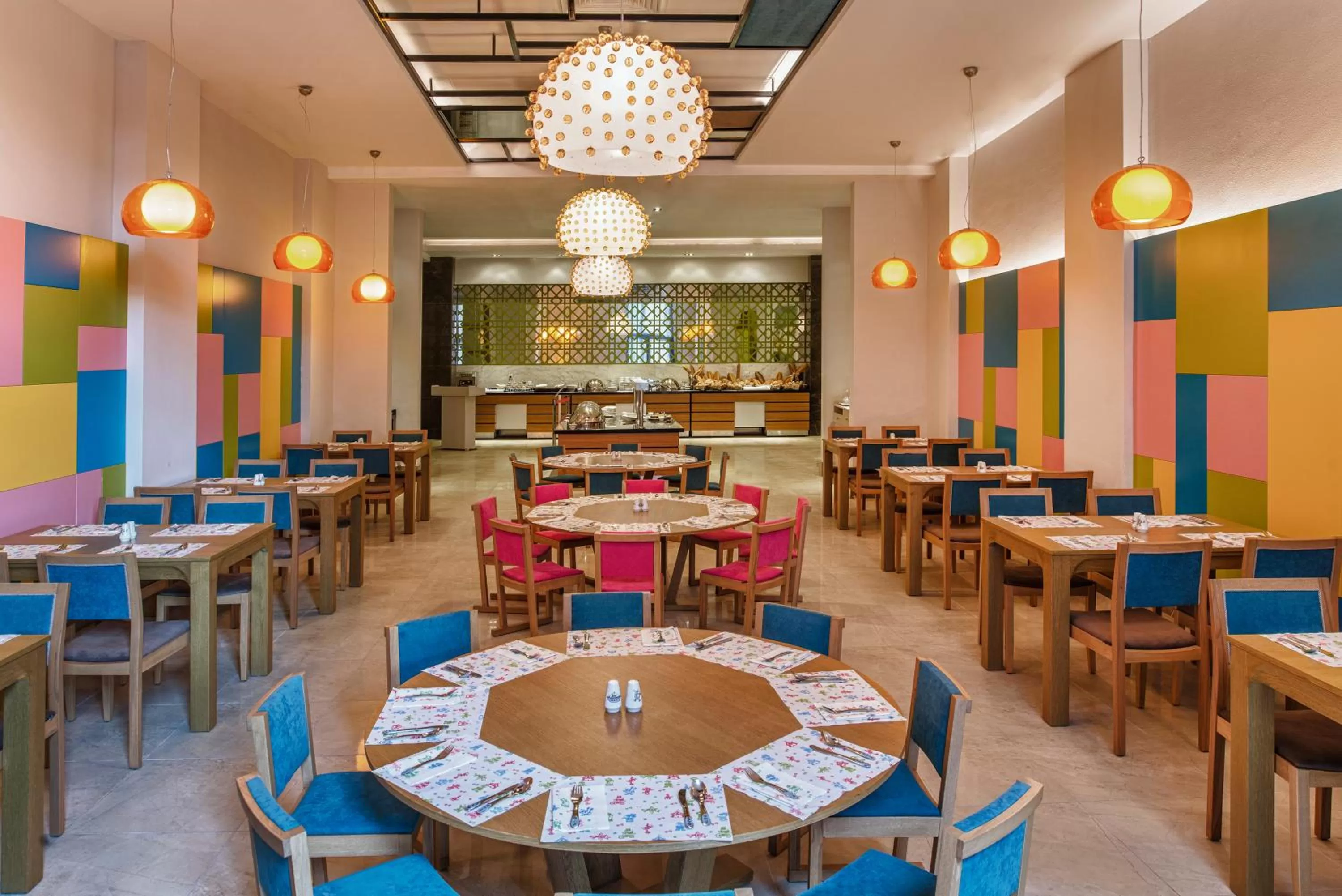 Restaurant/places to eat in Aska Lara Resort & Spa Hotel