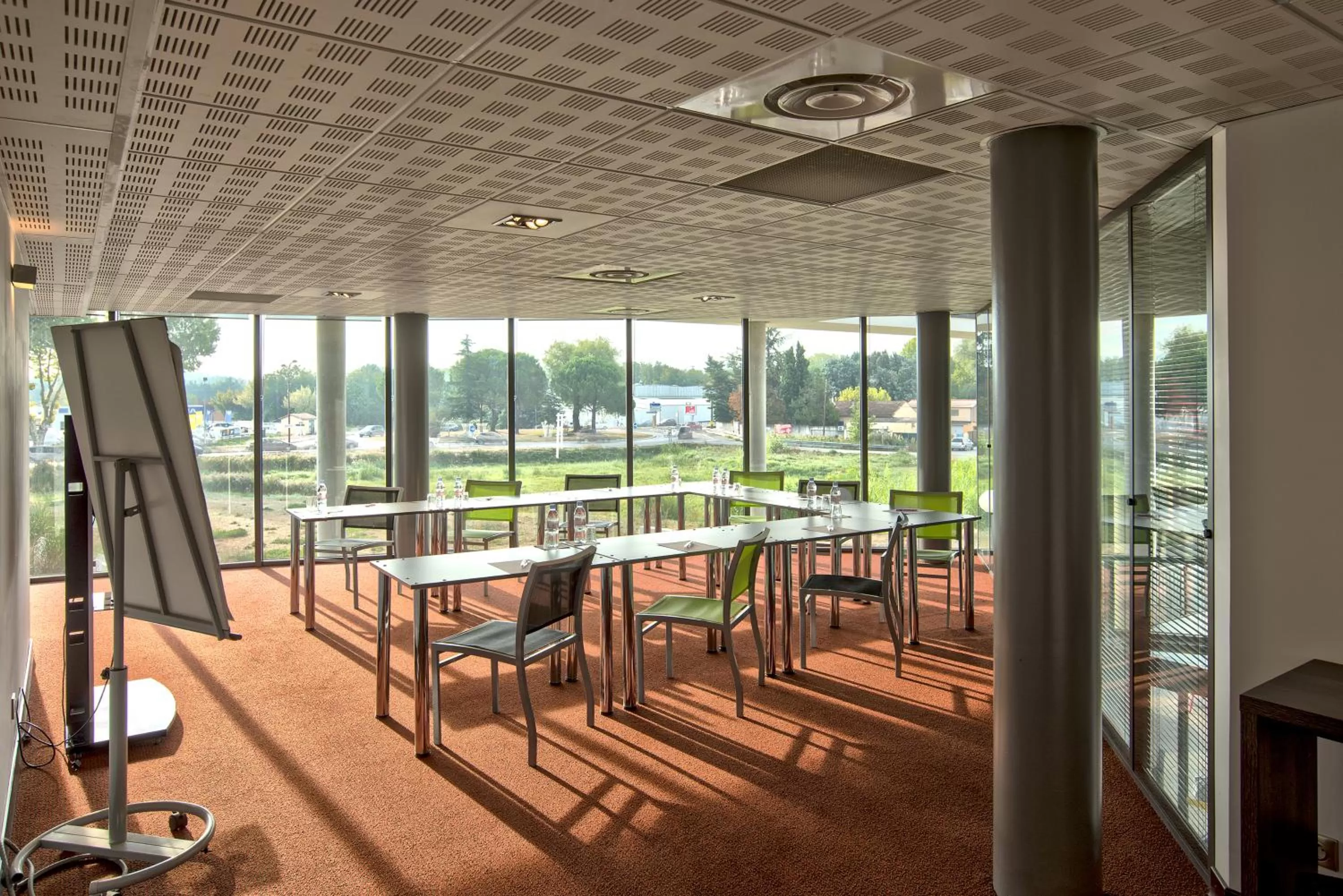 Meeting/conference room in ibis Styles Pertuis Portes du Luberon
