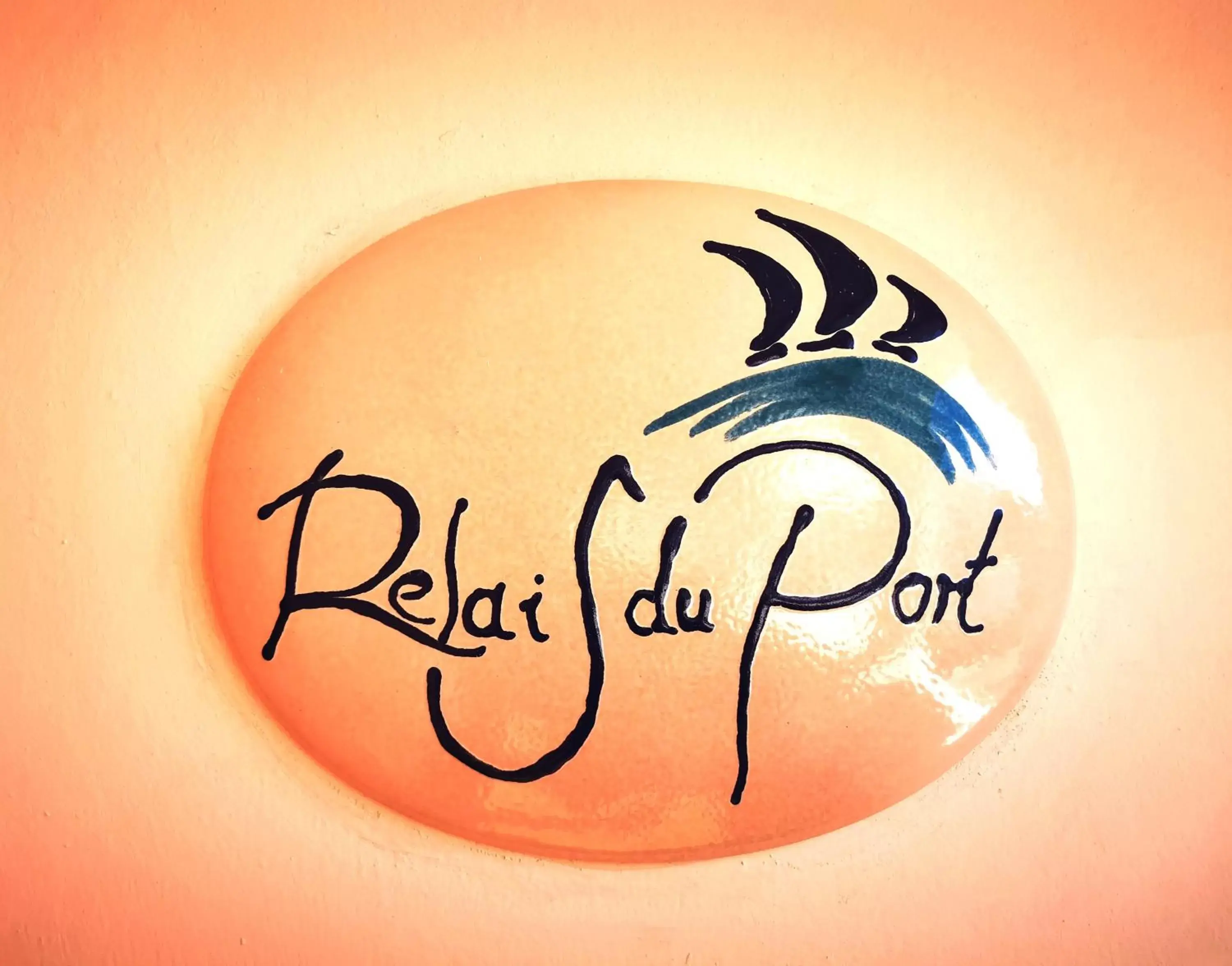 Property Logo/Sign in Relais Du Port