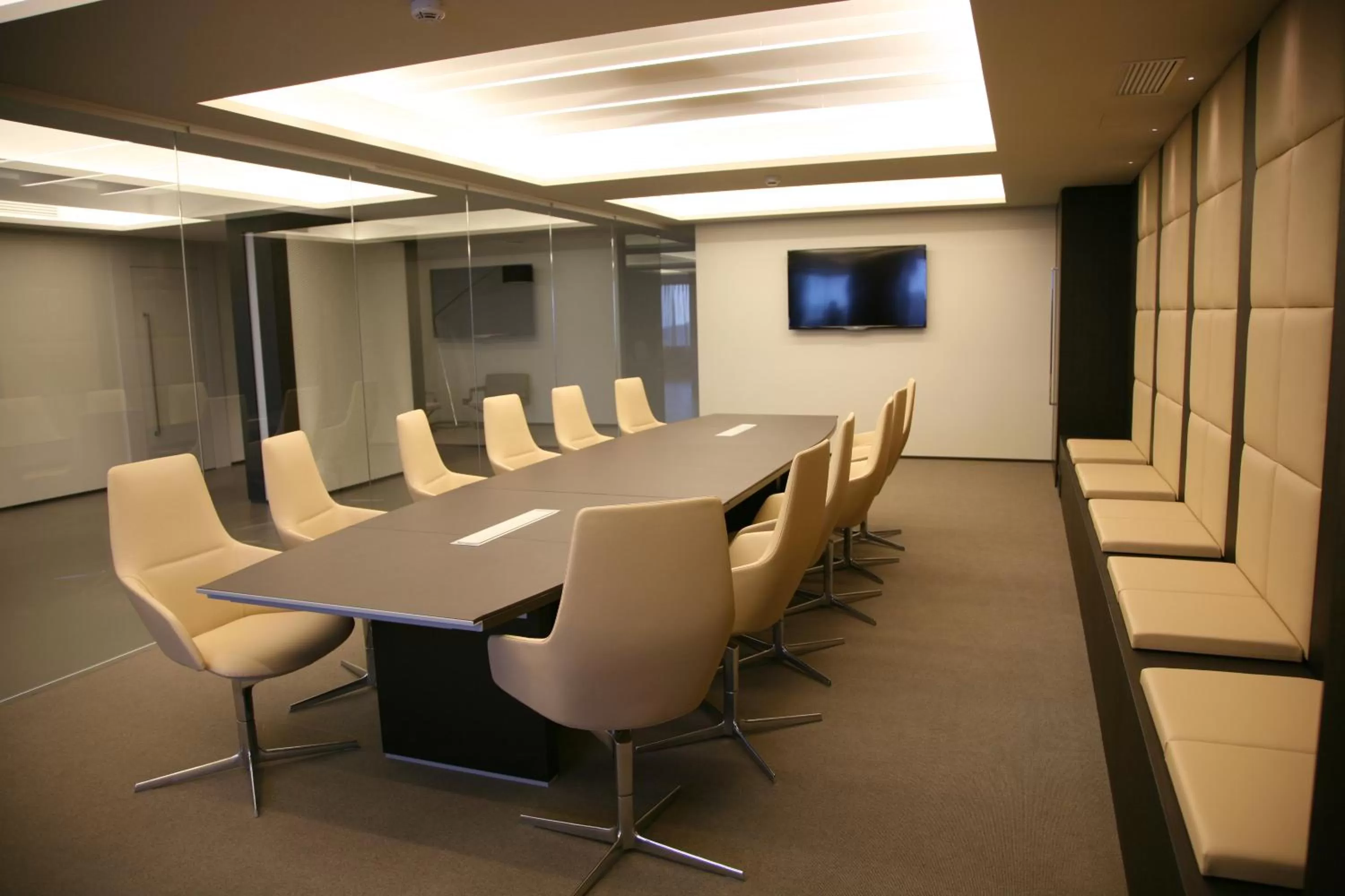 Business facilities in Ego Hotel