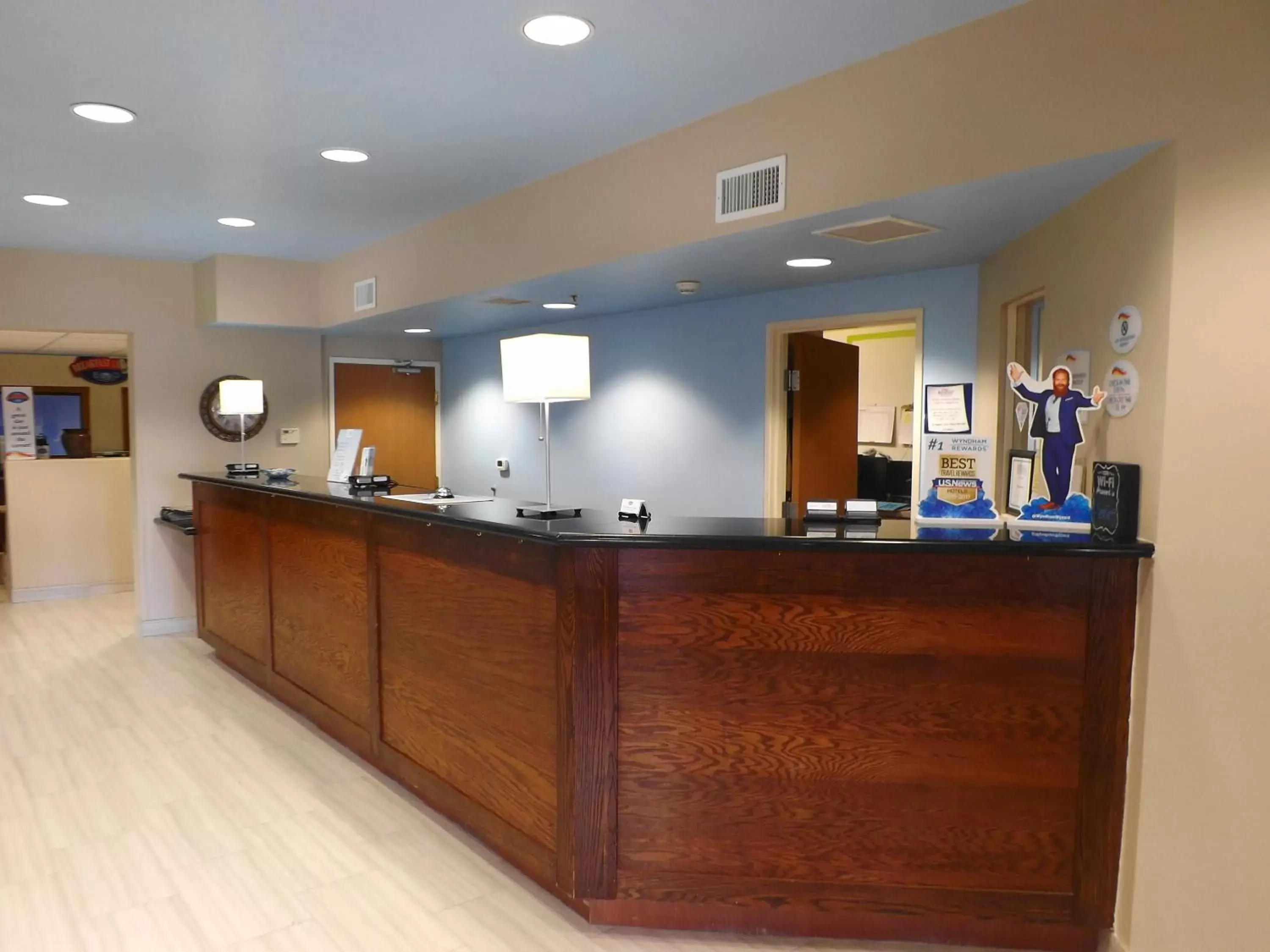 Lobby or reception in Baymont by Wyndham Roswell Lobby or reception in Baymont by Wyndham Roswell