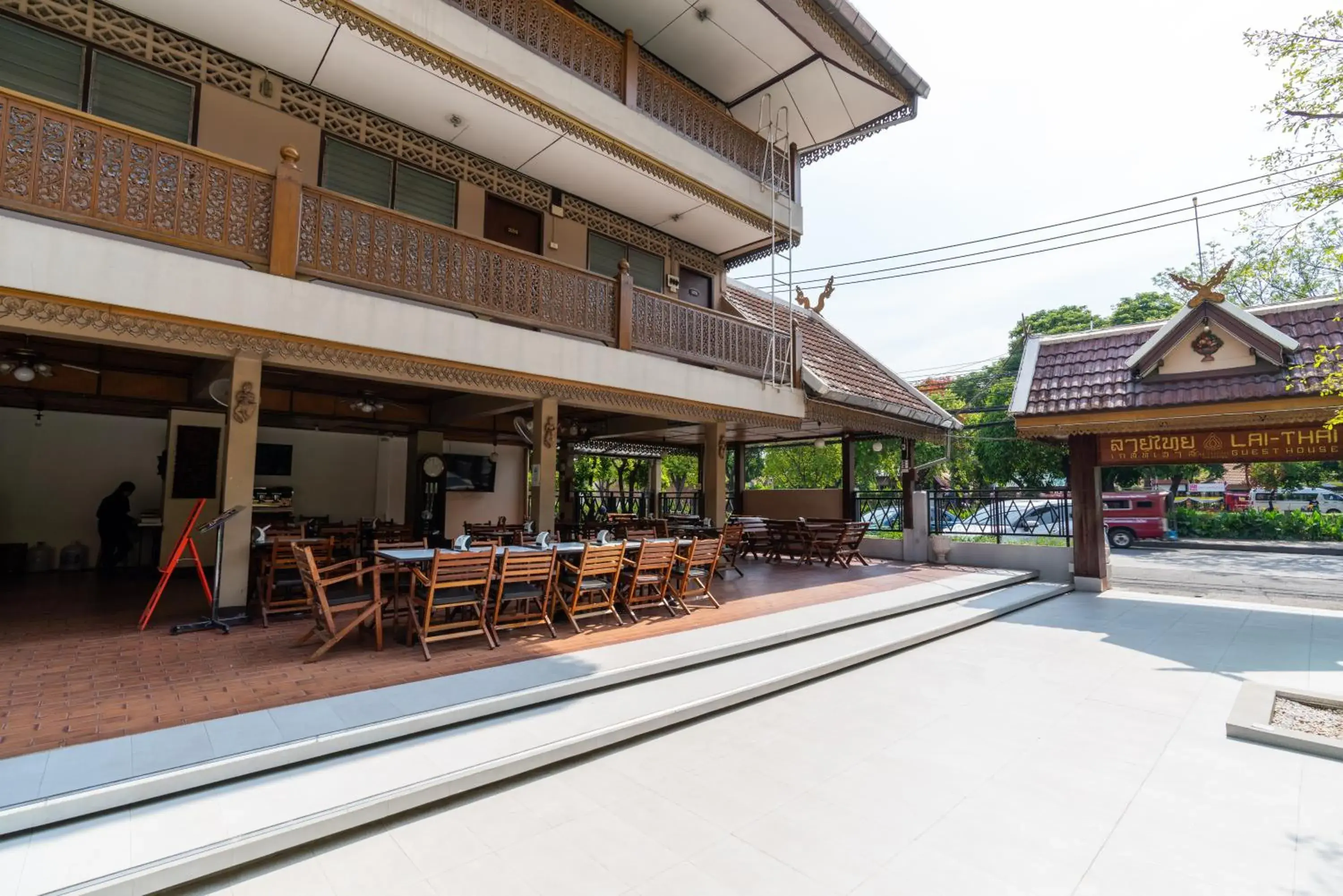 Restaurant/places to eat in Lai Thai Guest House