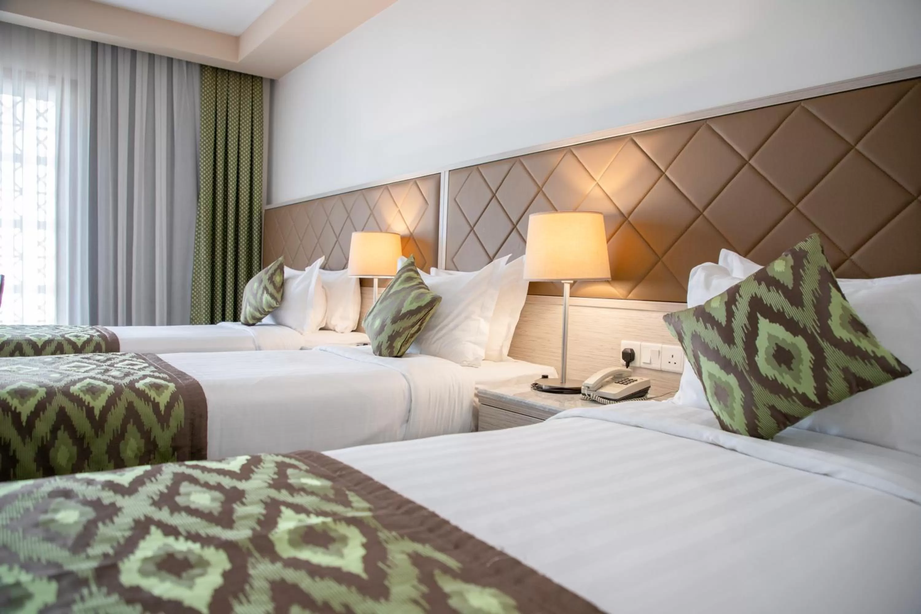 Photo of the whole room, Bed in Le Bosphorus Al Madinah