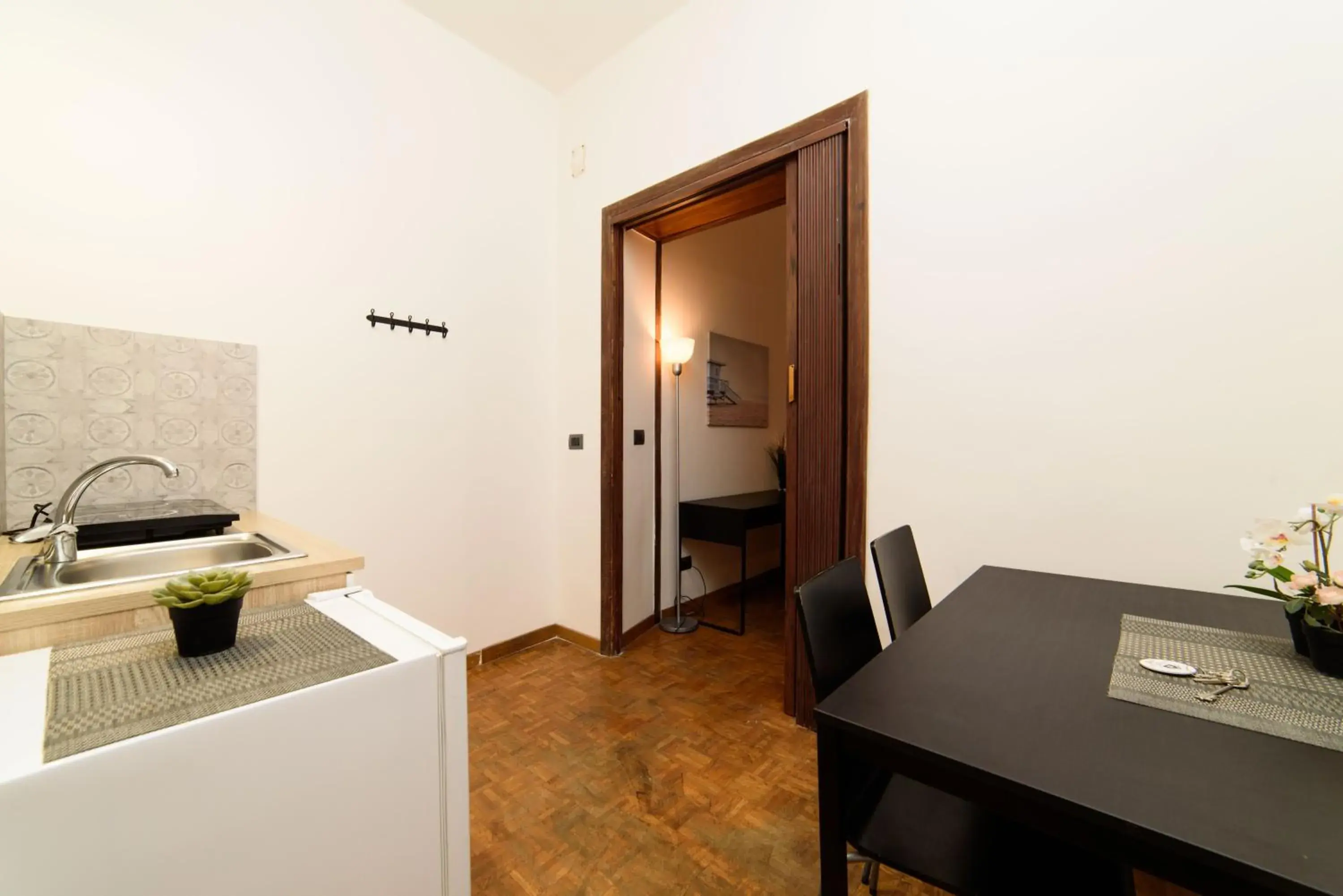 Kitchen or kitchenette in Inside Chiaia Rooms
