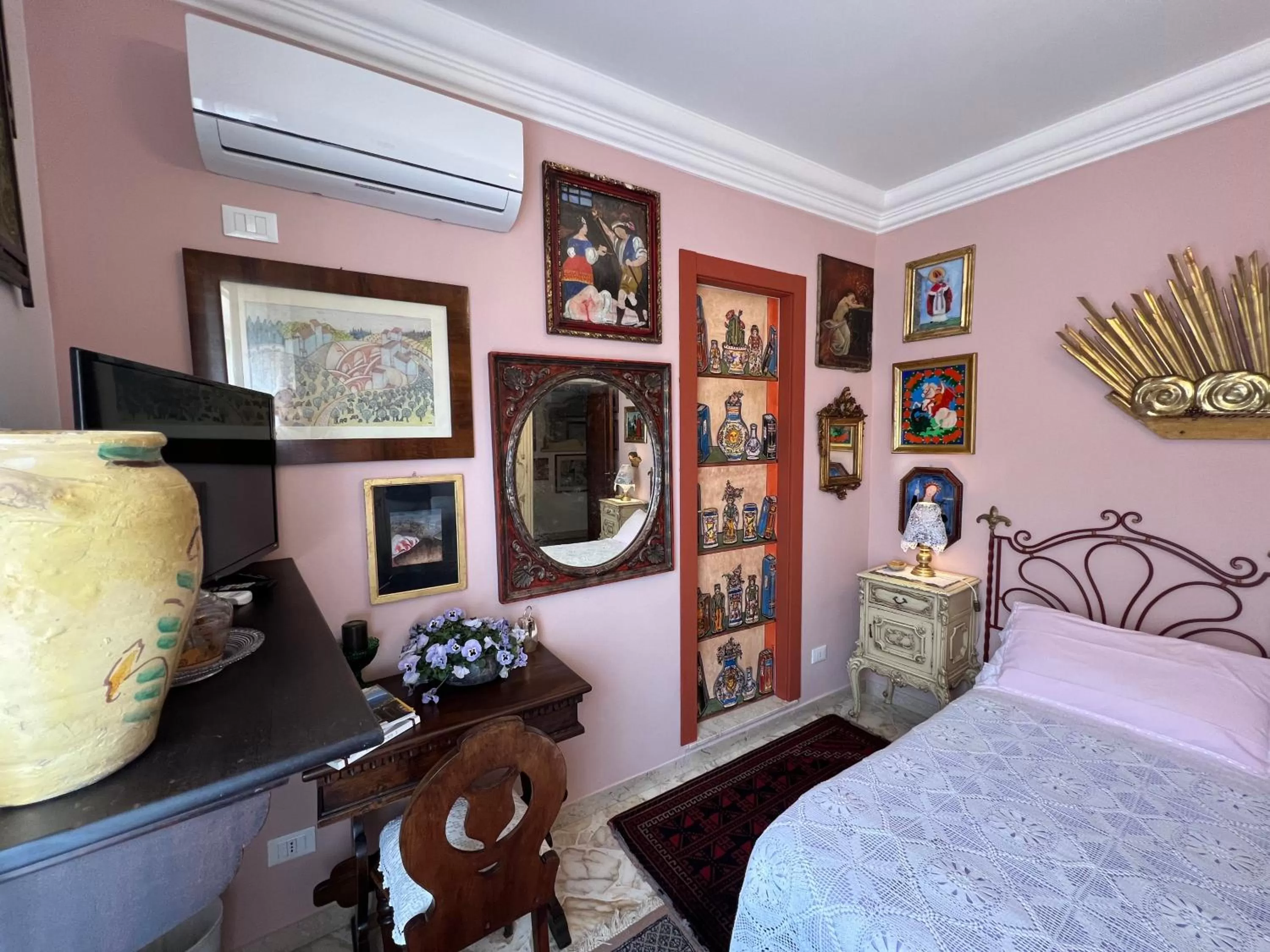 TV and multimedia, Bed in B&B Villa Giorgia