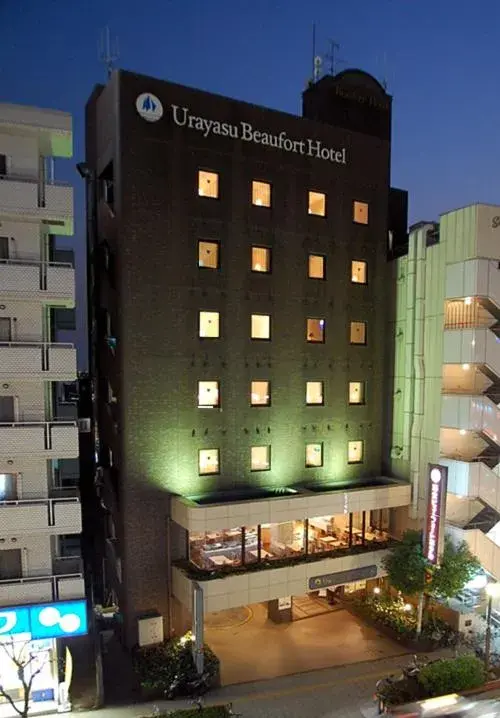 Facade/entrance, Property Building in Urayasu Beaufort Hotel