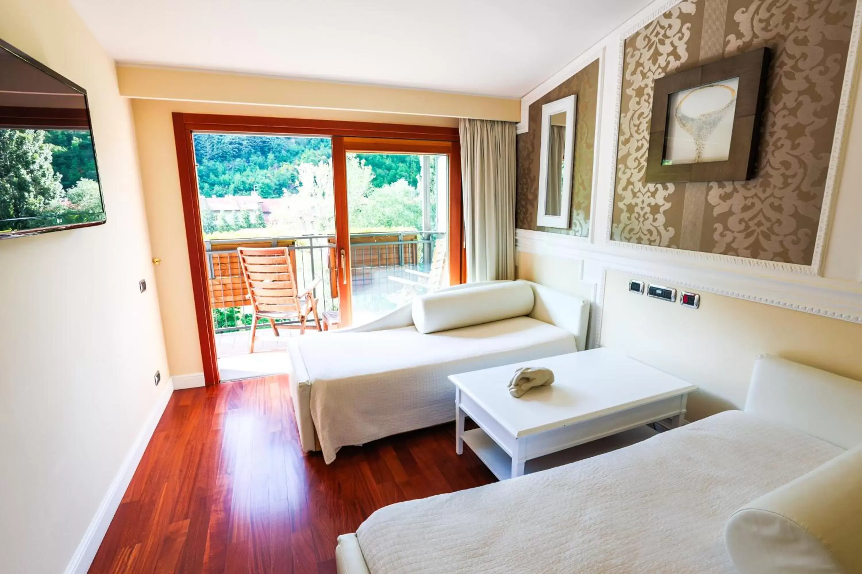 Bedroom, Seating Area in Ròseo Euroterme Wellness Resort