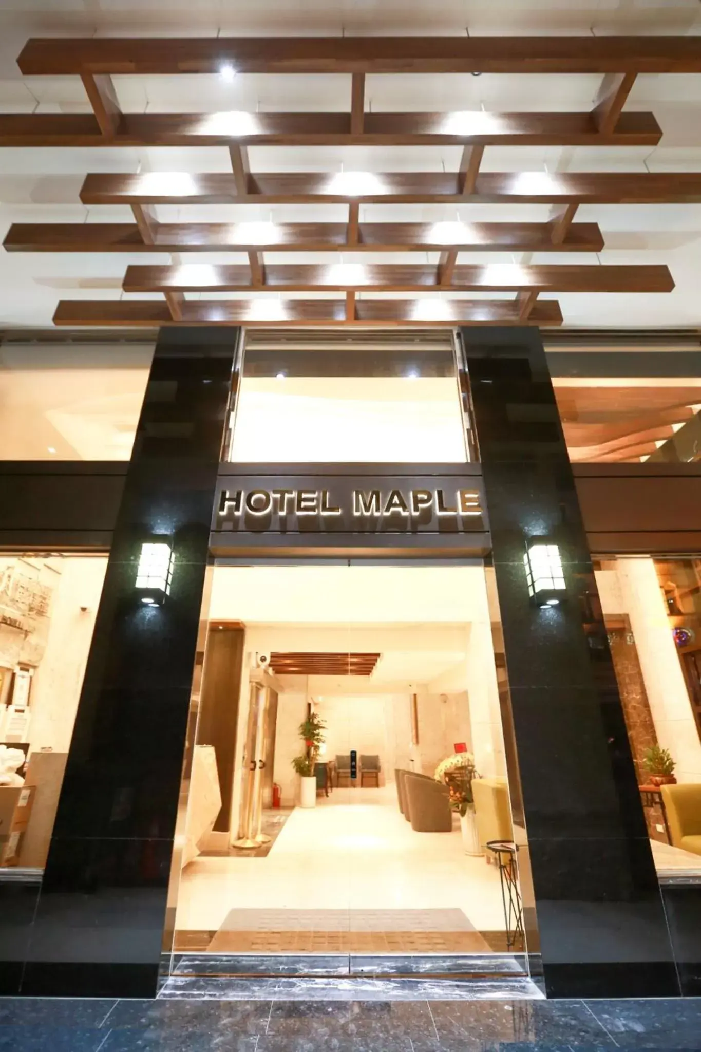 Facade/entrance in Hotel Maple Taiwan Boulevard Facade/entrance in Hotel Maple Taiwan Boulevard